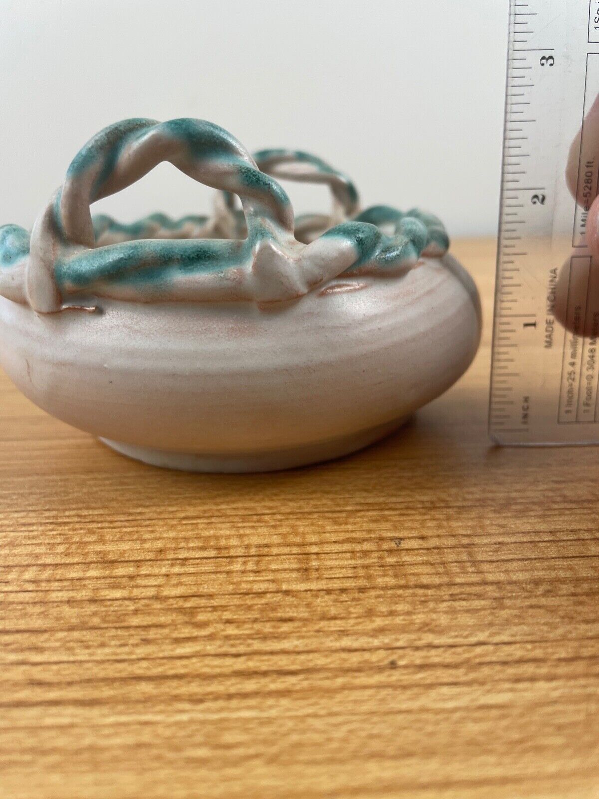 Vintage Mary Short Pottery Bulb Bowl Signed Tan Swirl Center Green Ribbon Rim