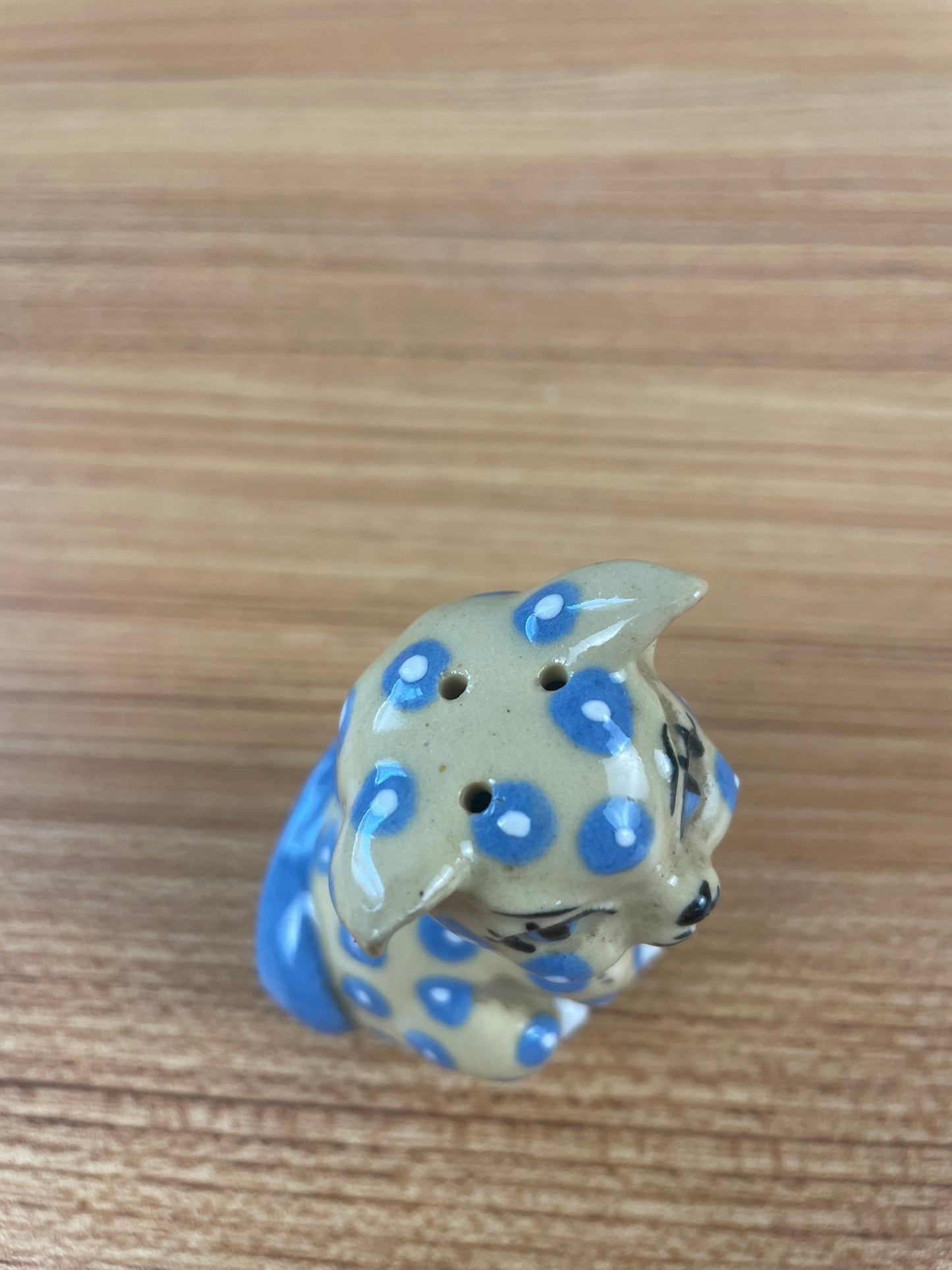 Vintage CERAMIC ARTS STUDIO Yellow Cat Figurine Blue Polka Dots 2.75"" Tall USA