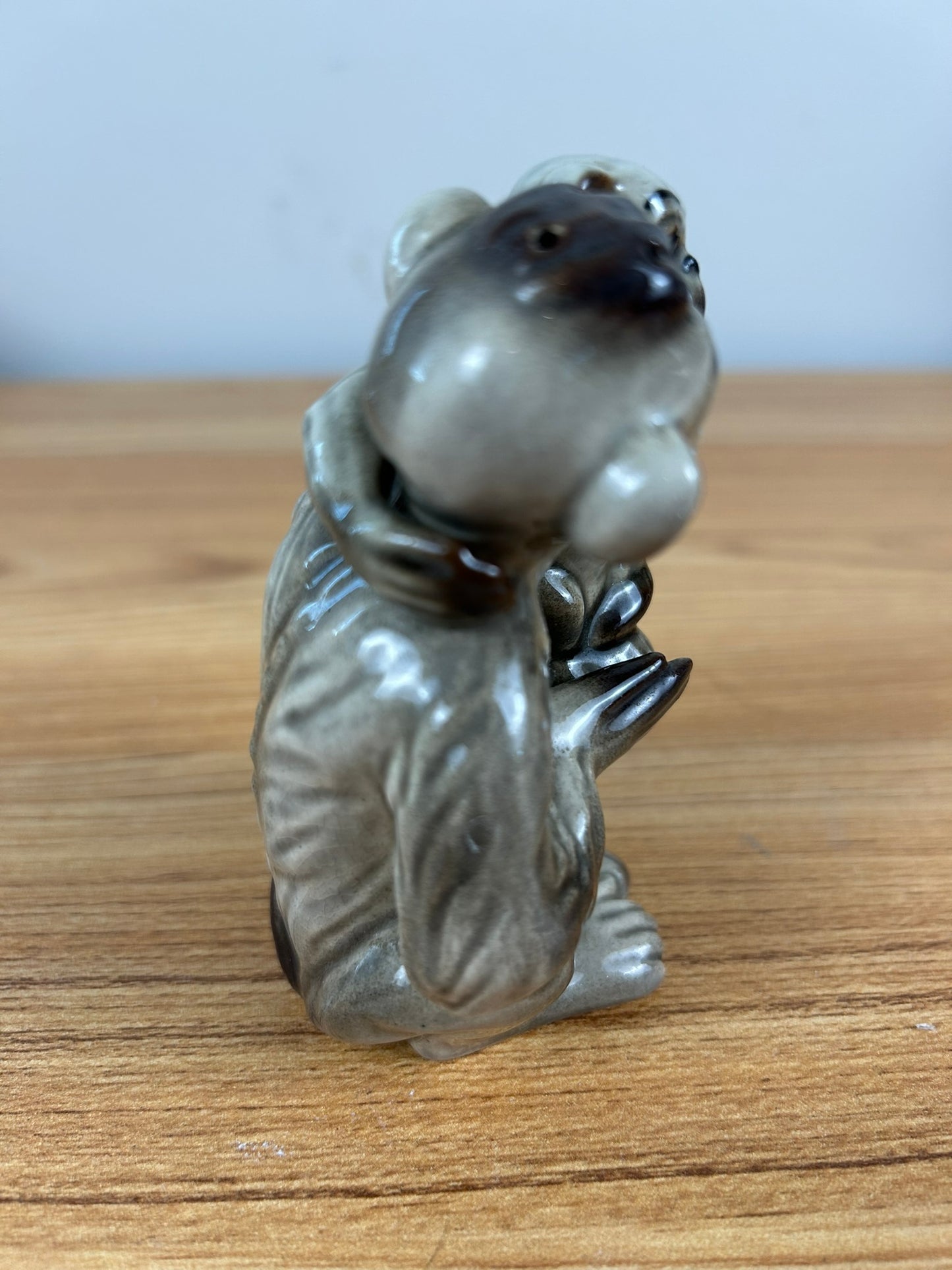 CERAMIC ARTS STUDIO (WI 1940-55) MONKEY MAMA/BABY SNUGGLE SALT &PEPPER (1951)