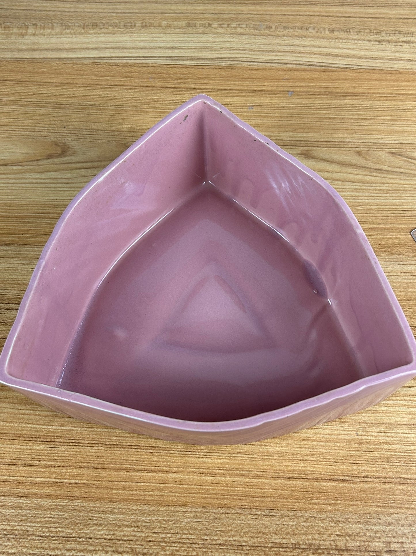 Cookson Pottery 25A USA Triangle Art Deco Bowl Planter Pink 9x3