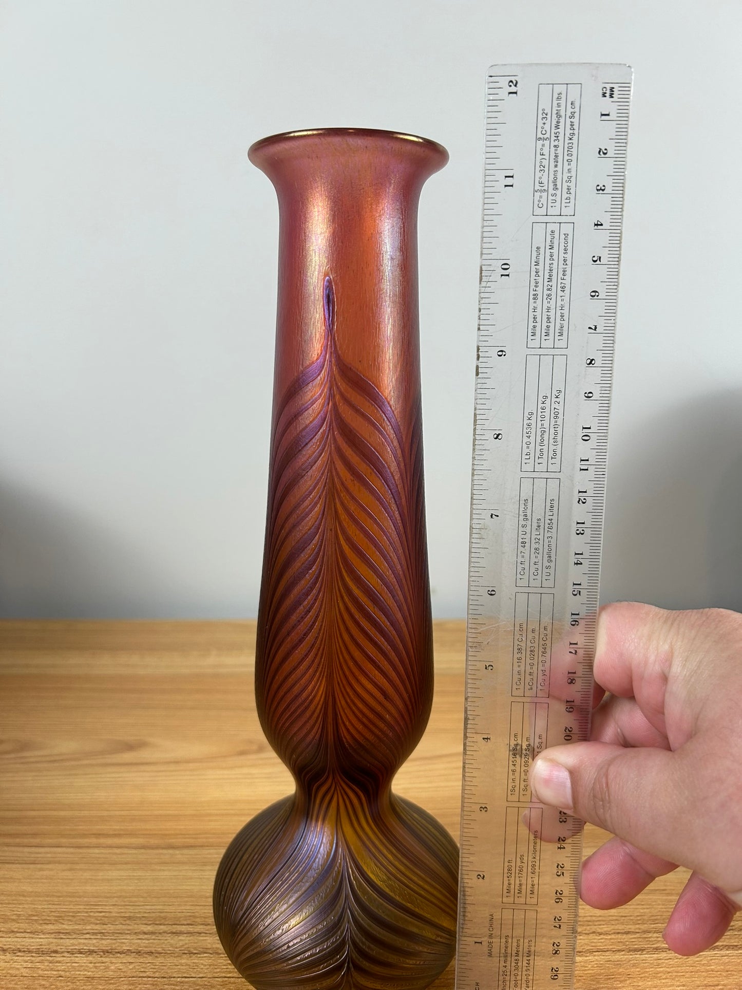 Vaclav Stepanek Czech Bohemian Iridized Pulled Feather Art Glass Vase Loetz Style