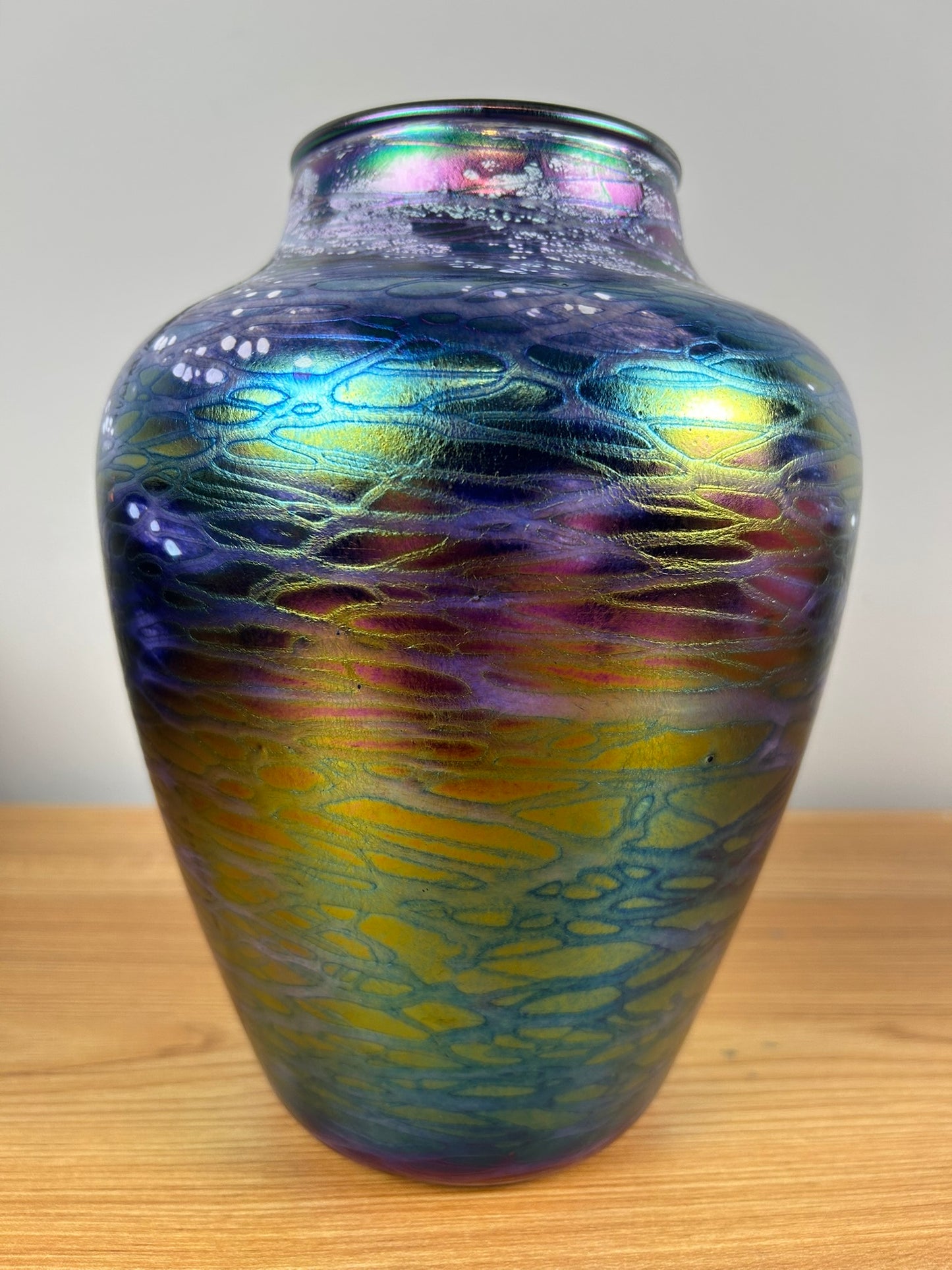 Tom Stoenner Vintage Iridescent Hand-Blown Studio Art Glass Vase; Ocean Waves