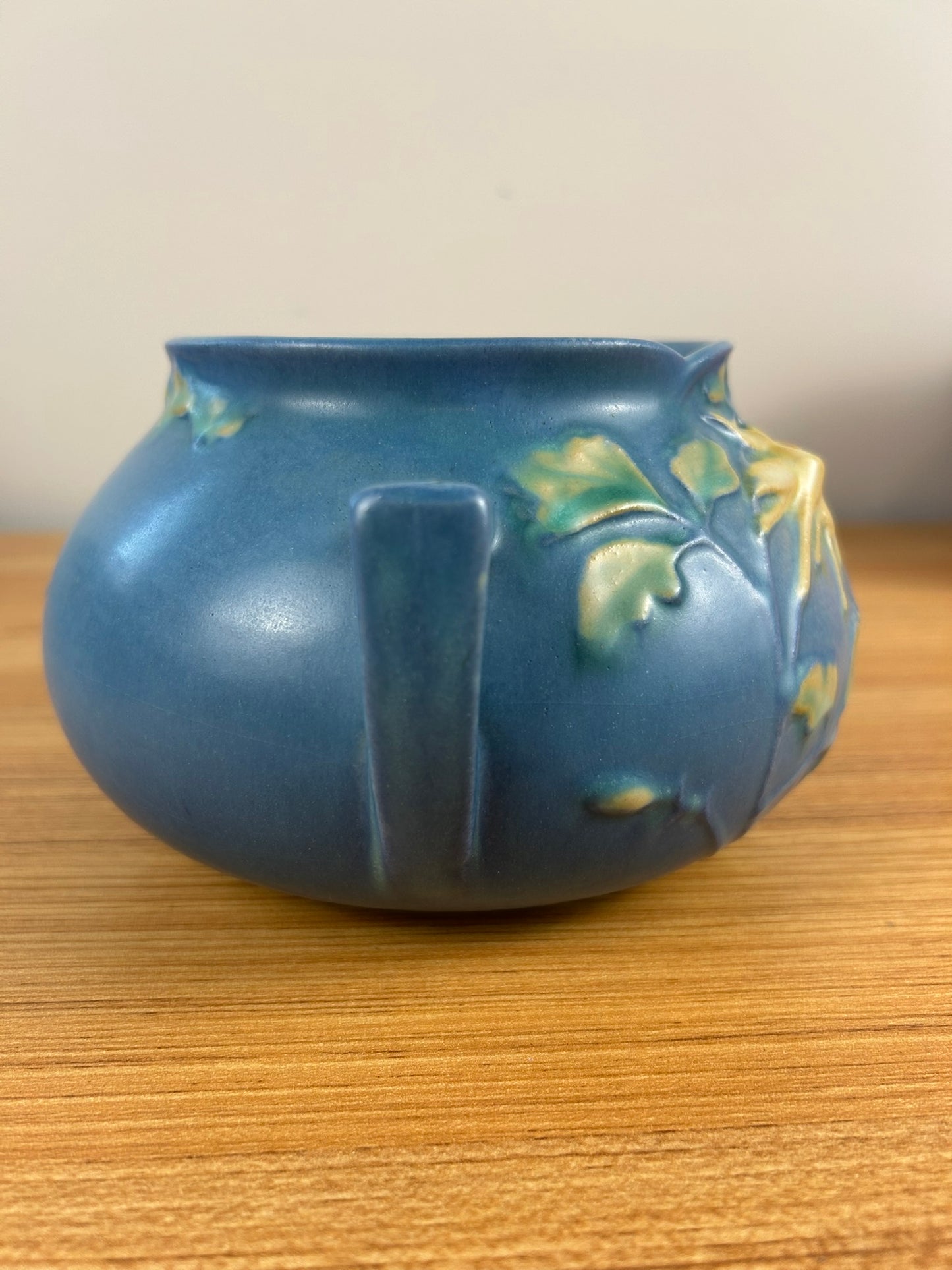 Vintage ROSEVILLE Pottery Columbine Blue Vase No. 399-4" 1940s