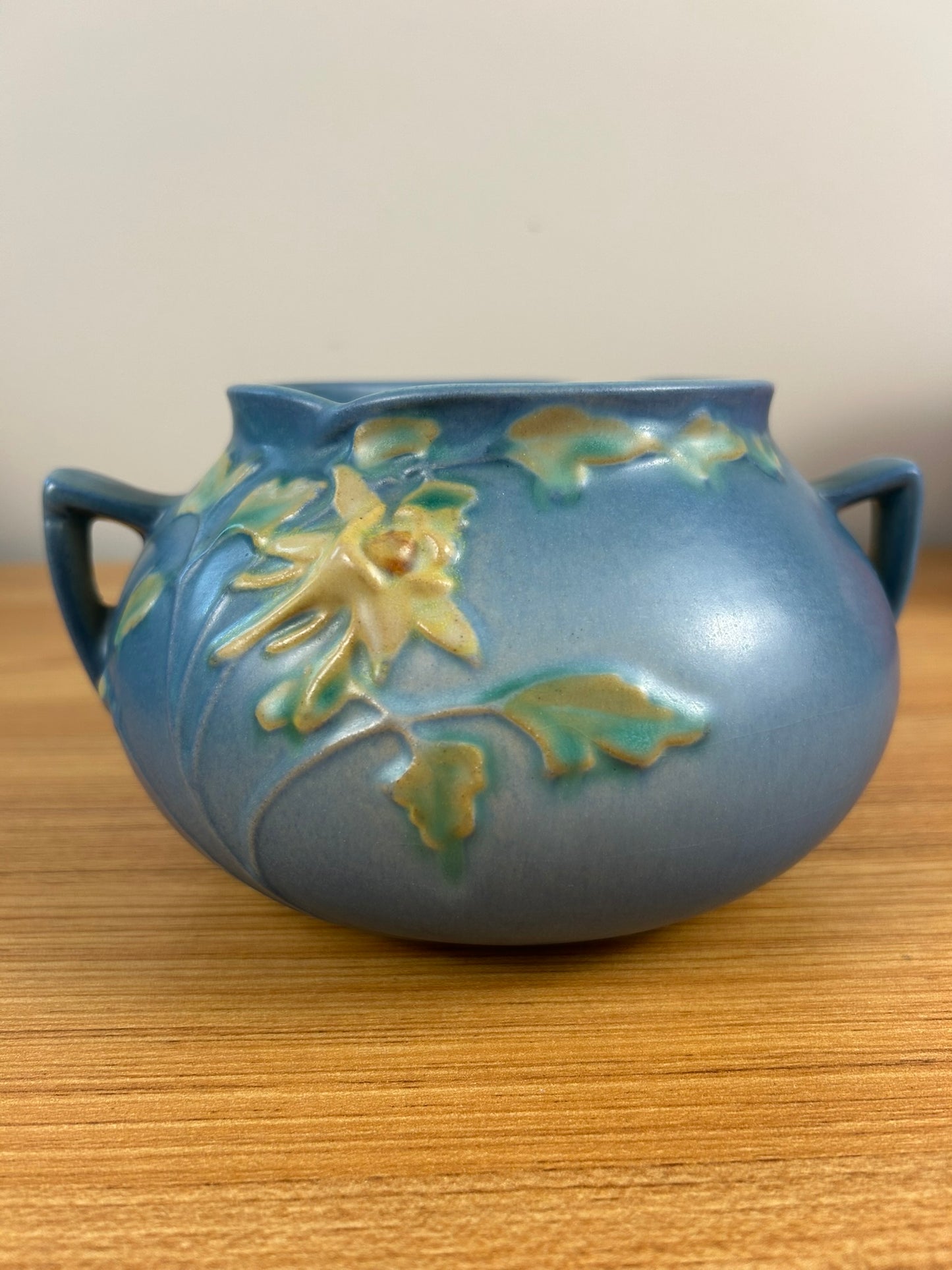 Vintage ROSEVILLE Pottery Columbine Blue Vase No. 399-4" 1940s