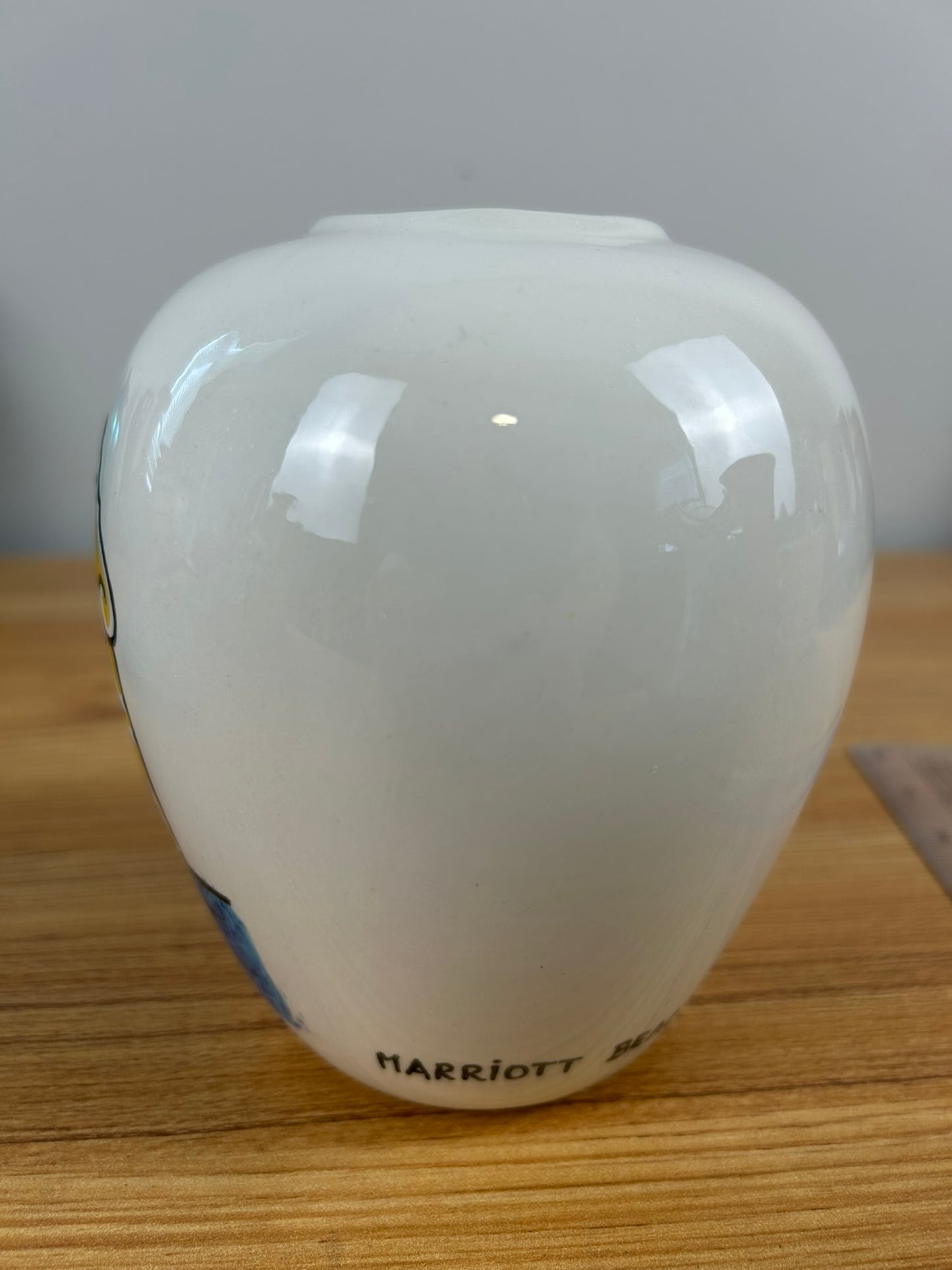 Ddutch Antilles Ceramics White Hand Painted Curacao Scenic Vase
