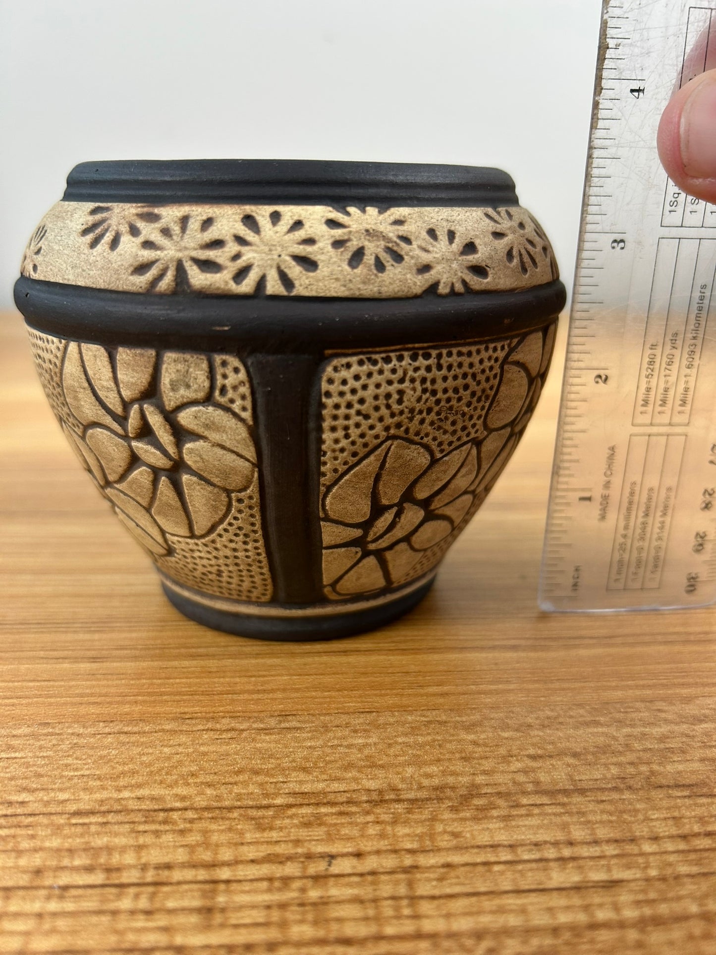 WELLER AMERICAN ART POTTERY BURNTWOOD CLAYWOOD ABSTRACT FLOWERS VASE POT