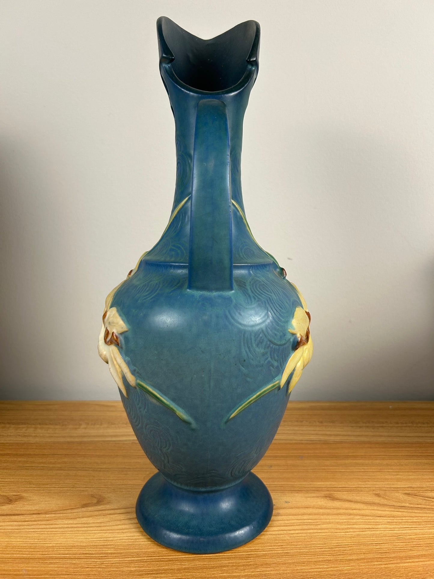 Roseville 24-15 Zephyr Lily 1940s Mid Century Modern Art Pottery Ewer Blue MCM