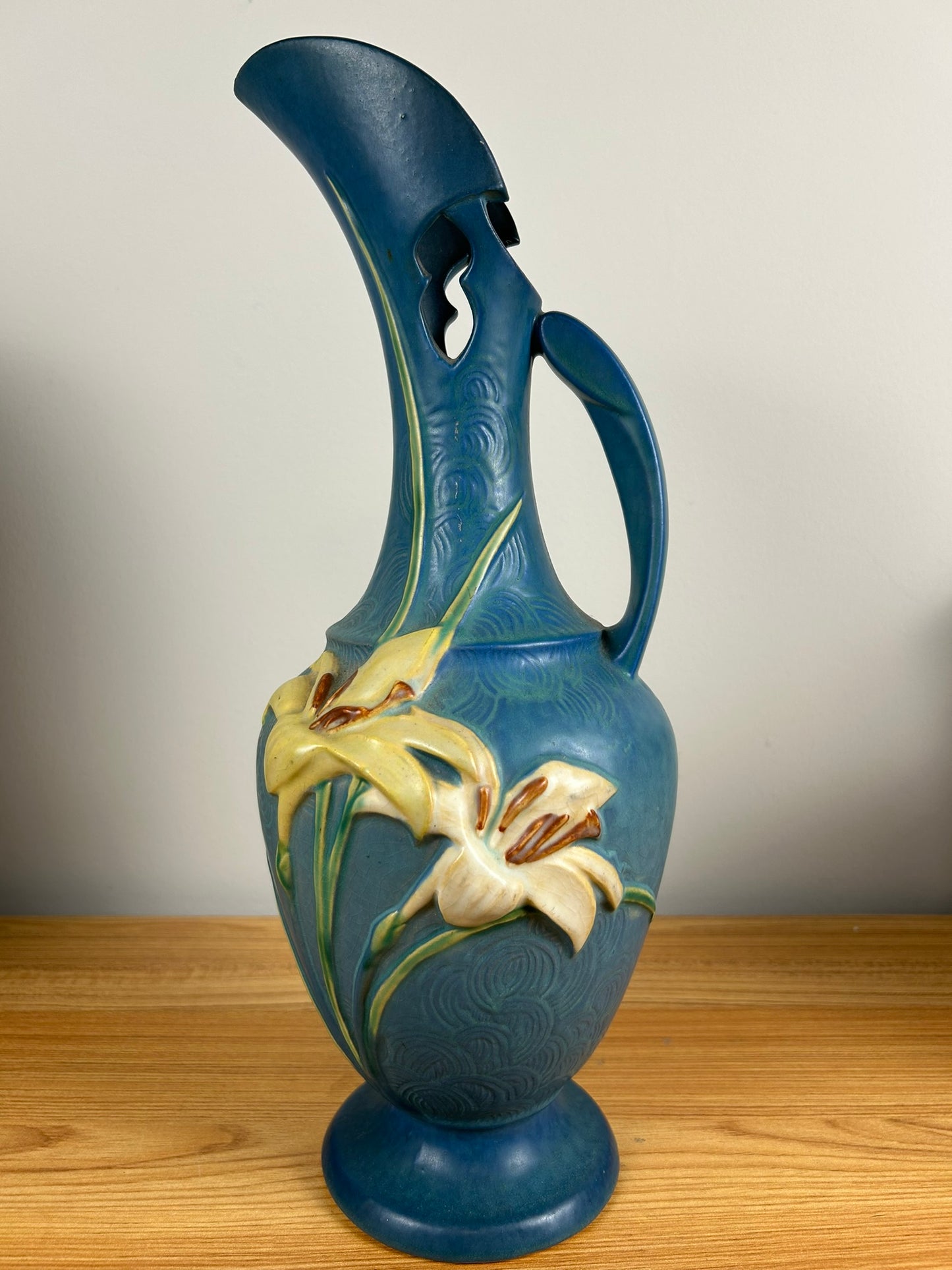 Roseville 24-15 Zephyr Lily 1940s Mid Century Modern Art Pottery Ewer Blue MCM