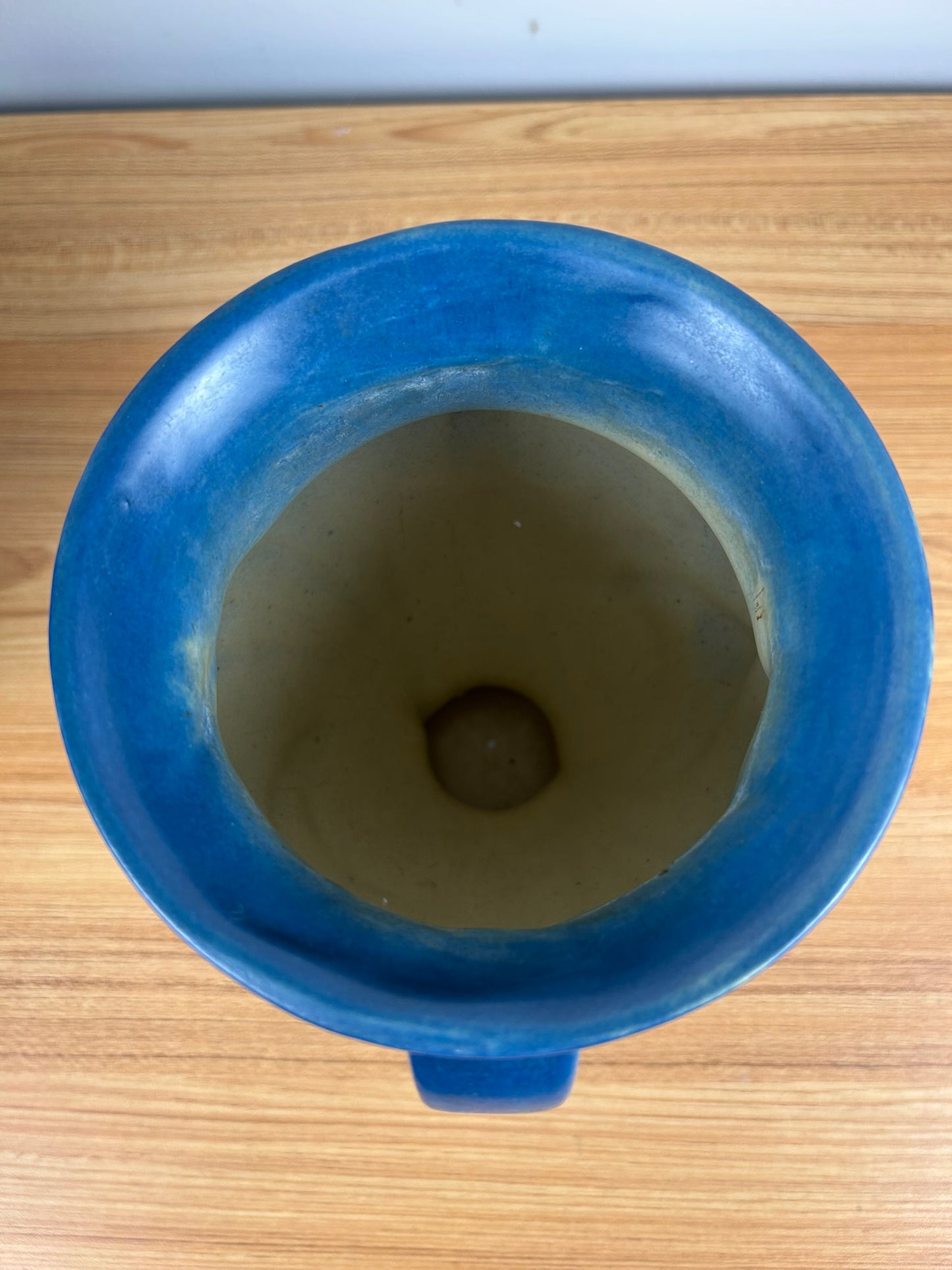 Roseville Pottery Bermuda Blue Zephyr Lily Vase #202-8 Made in U.S.A. Vintage