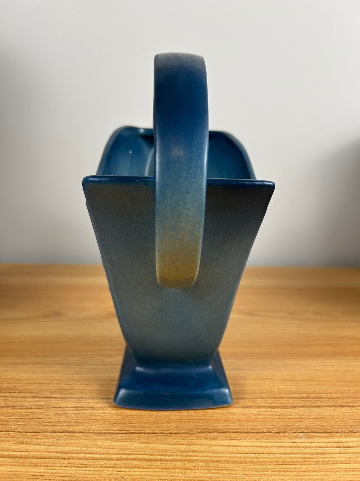 Roseville Zephyr Lily Blue 1946 Mid Century Modern Art Pottery Basket 394-8