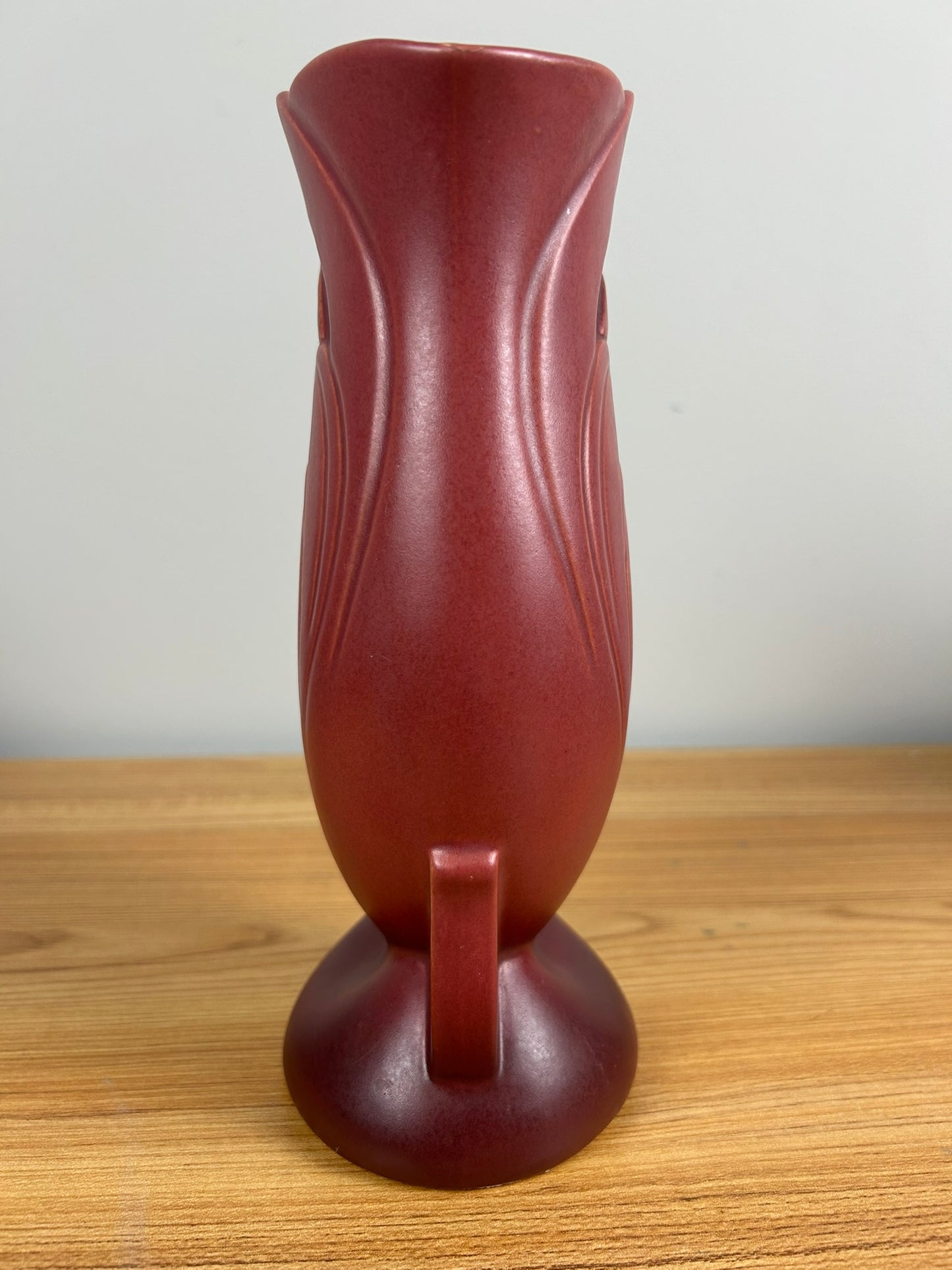 Roseville Pottery American Arts & Crafts Red Silhouette Vase785-9" MCM 1950