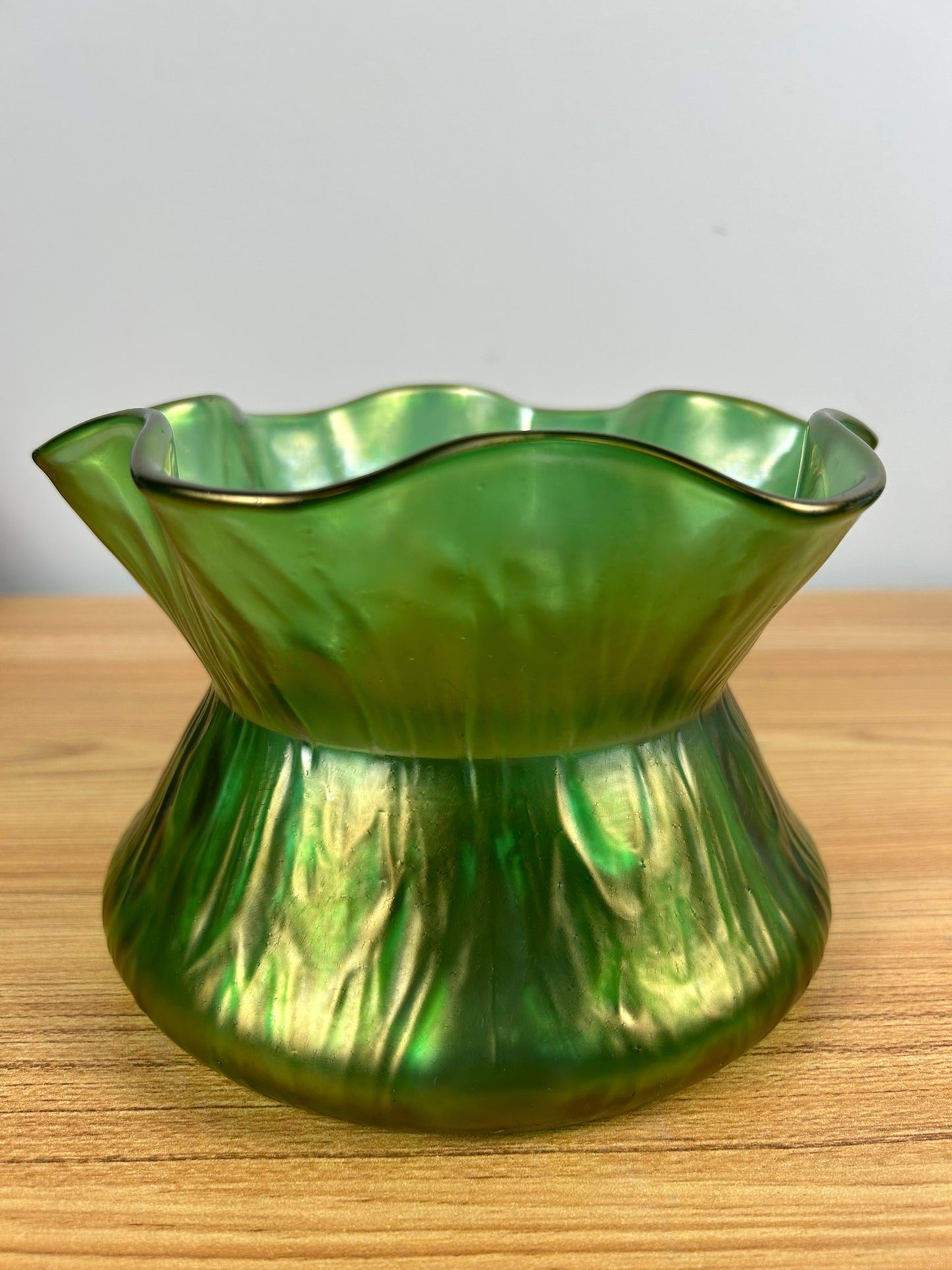 Antique Loetz Rusticana Hand Blown Green 7" Wide Vase Satin Glass Finish
