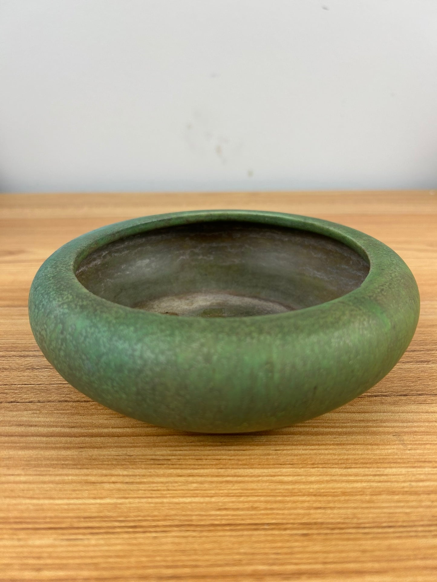 Glorious Antique Roseville Pottery Early Carnelian Bowl Matte Green