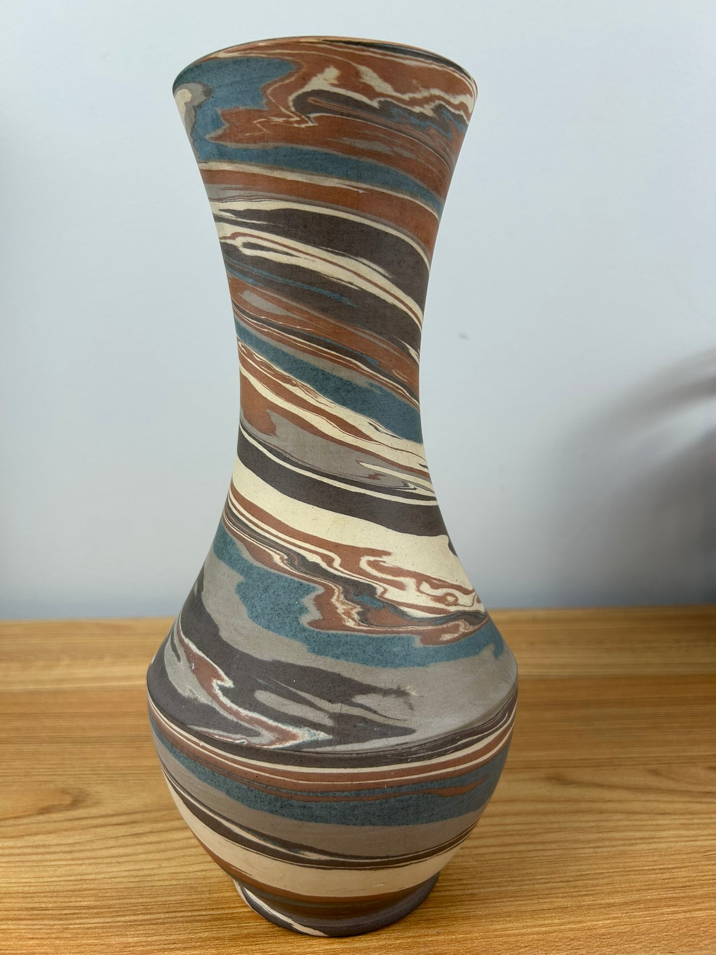 Niloak Mission Swirl 1910-24 Vintage Art Pottery Flared Rim 10" Vase