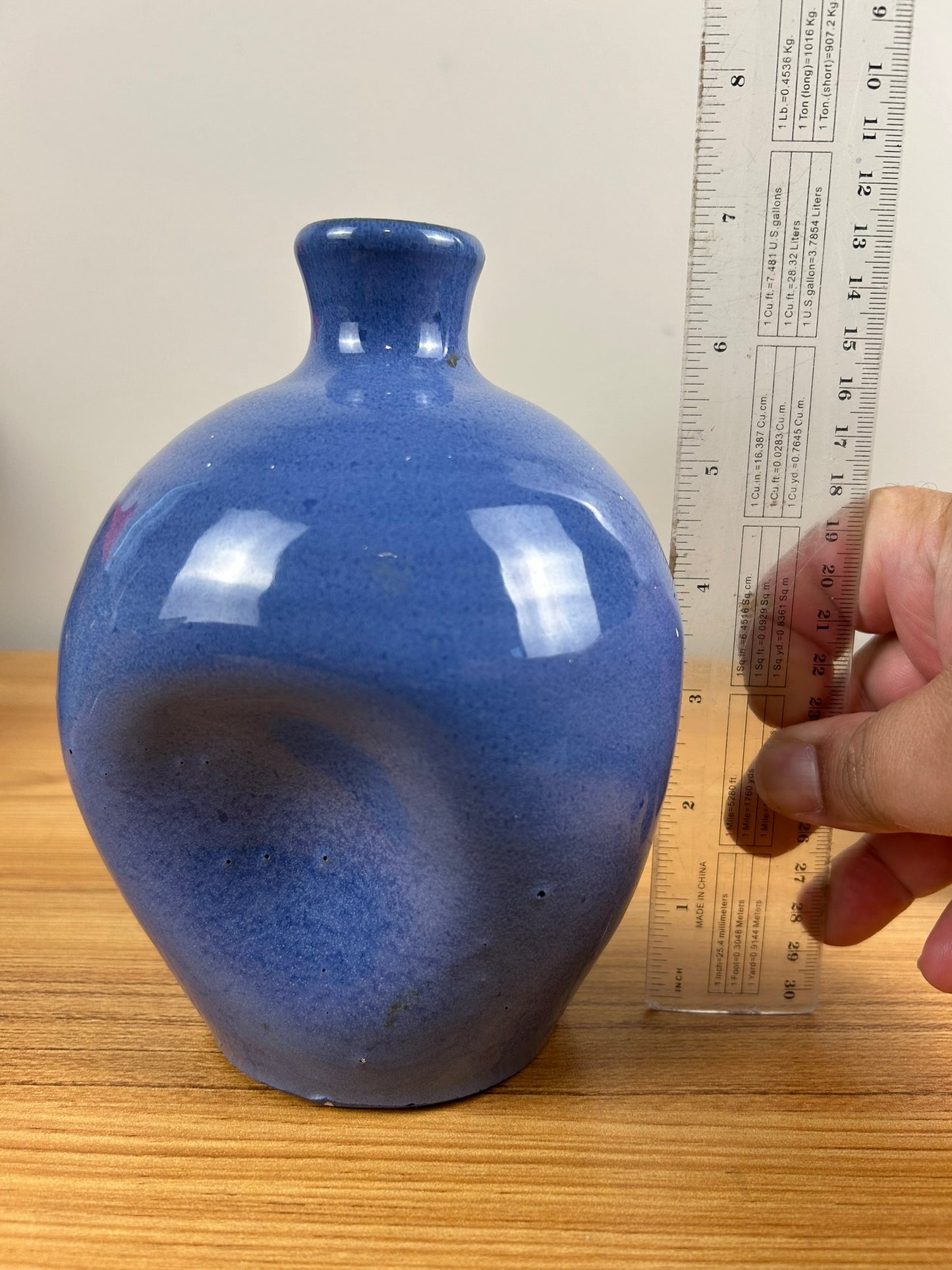 Cornelison Bybee Kentucky Hand Made Matte Blue Dimple Body Vase