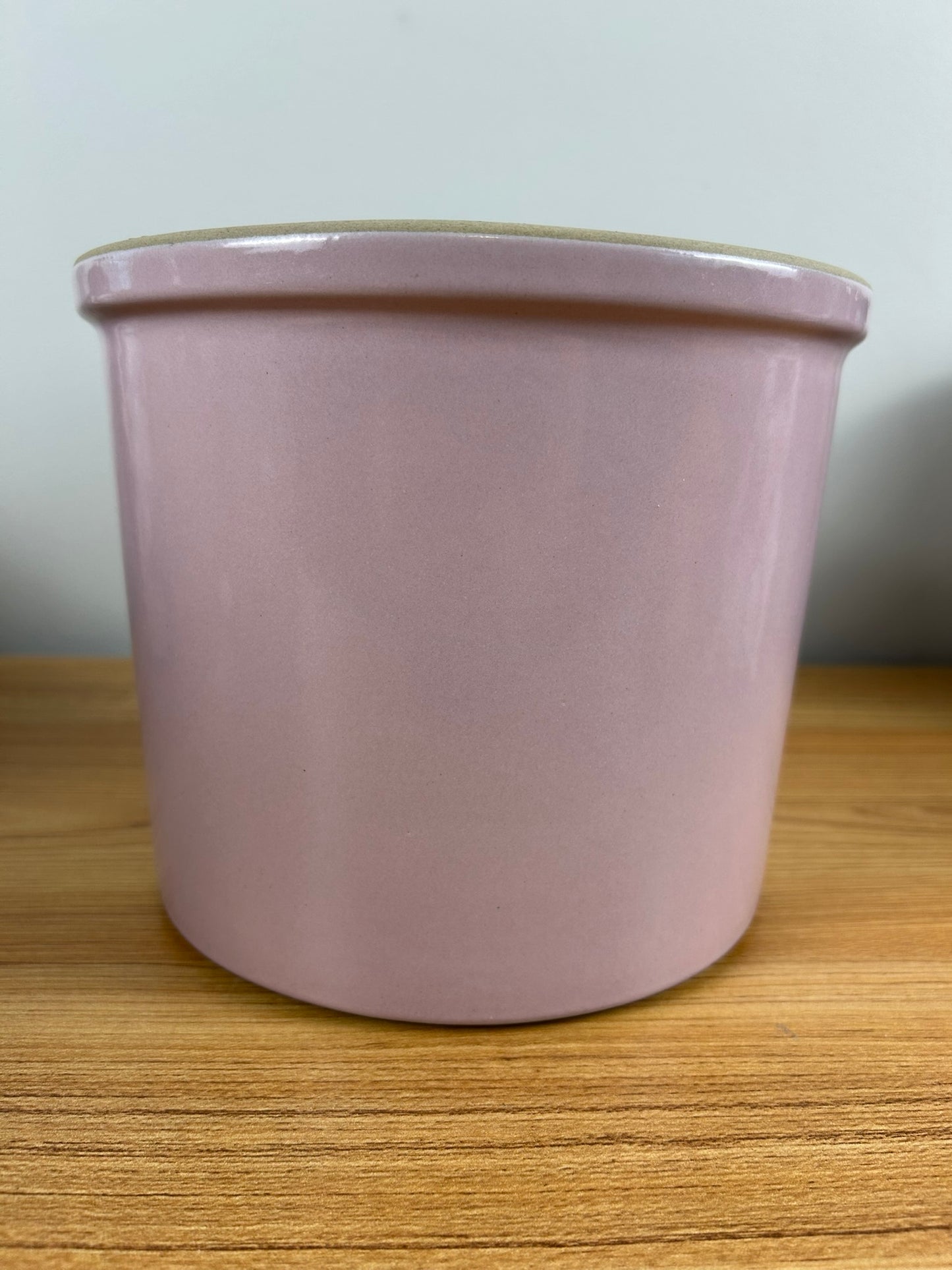 MONMOUTH WESTERN STONEWARE PURPLE LAVANDER CROCK 1 GALLON 5005 USA