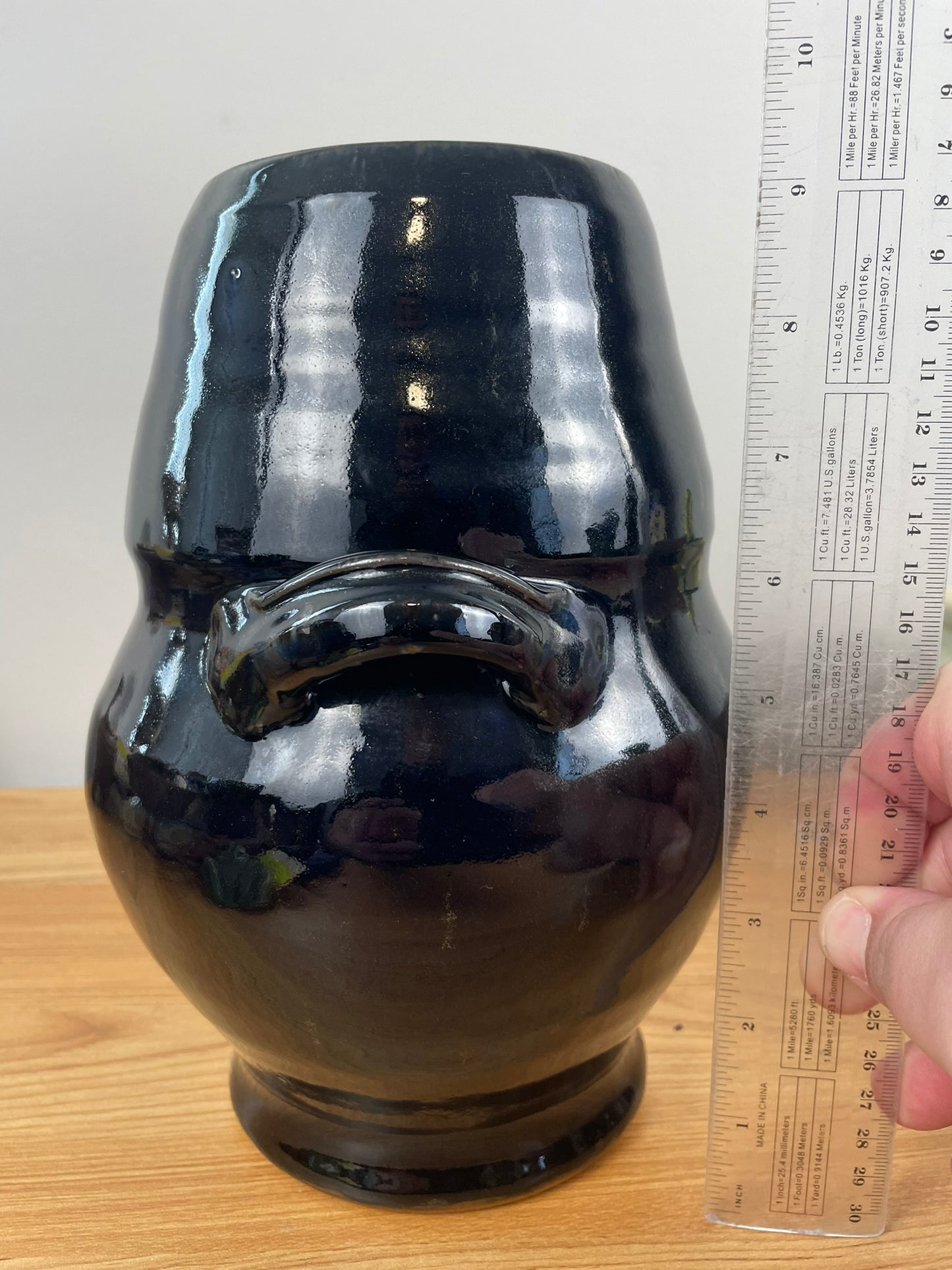 William "Bill" Kremer Studio Pottery Black Handled Vase Notre Dame Professor RARE