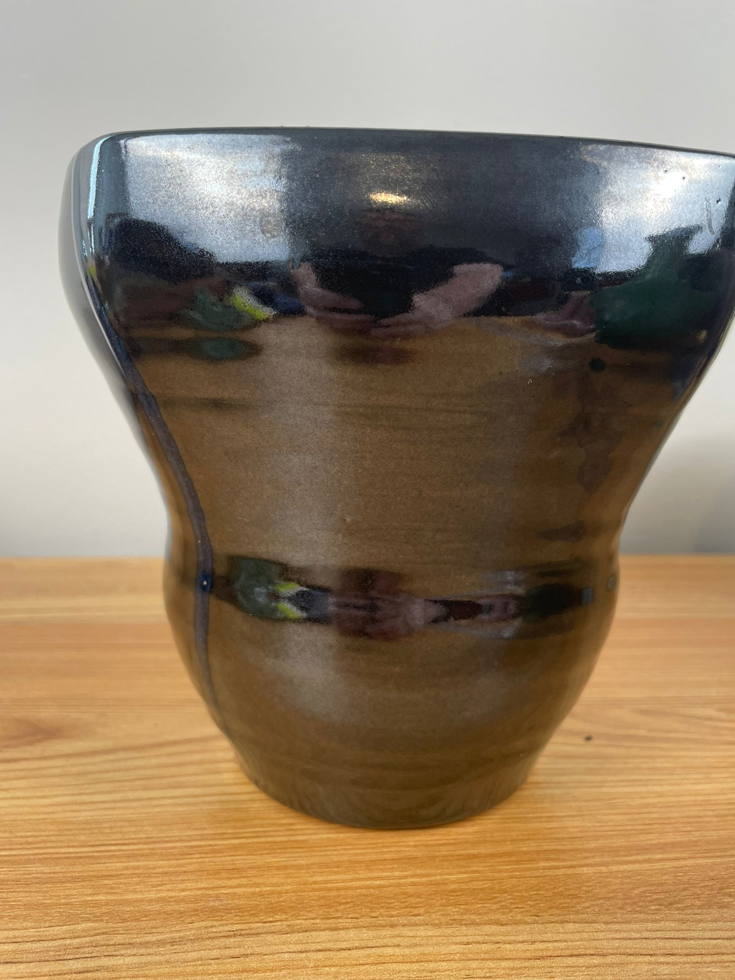 William "Bill" Kremer Studio Pottery 6.5" Black Square Vase Notre Dame Professor RARE