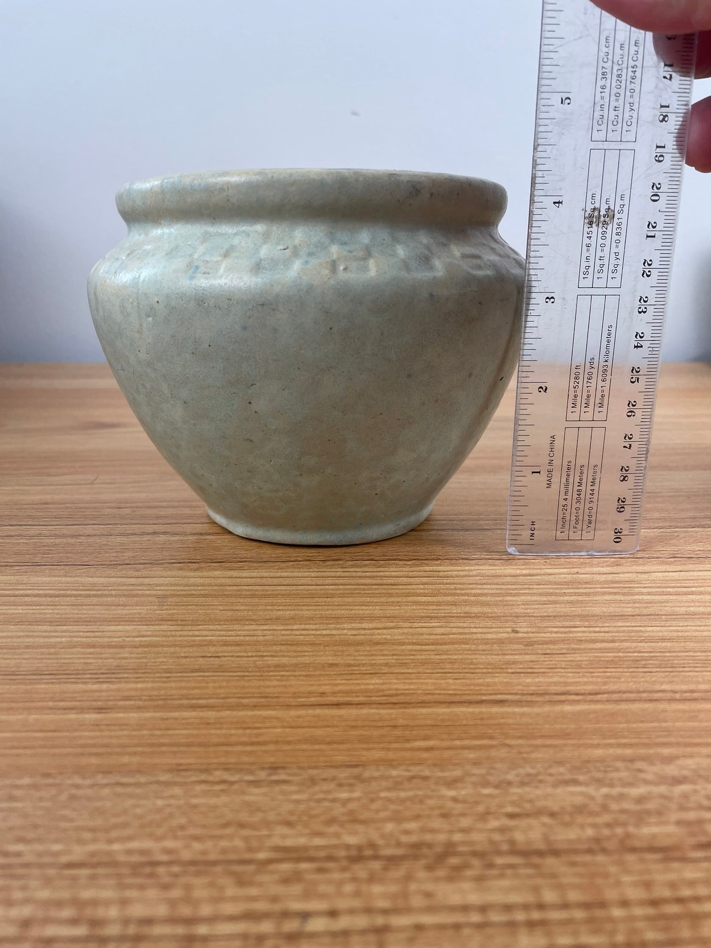 ANTIQUE Vintage BURLEY WINTER Pottery ARTS CRAFTS Flower Pot JARDINIERE Planter