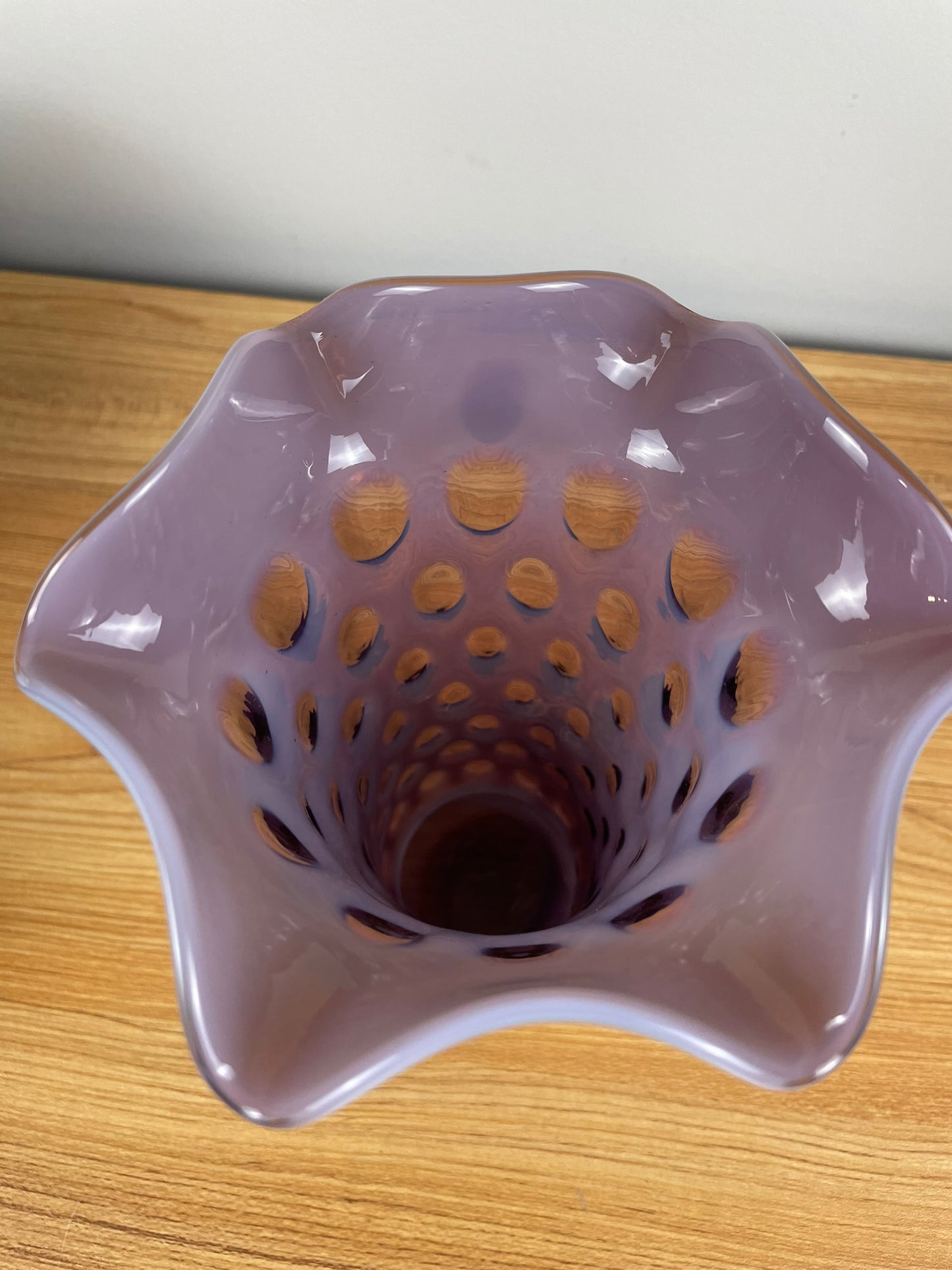 Vintage Fenton Purple Coin Dot Ruffle Top Opalescent Vase Rare Find 8” Tall