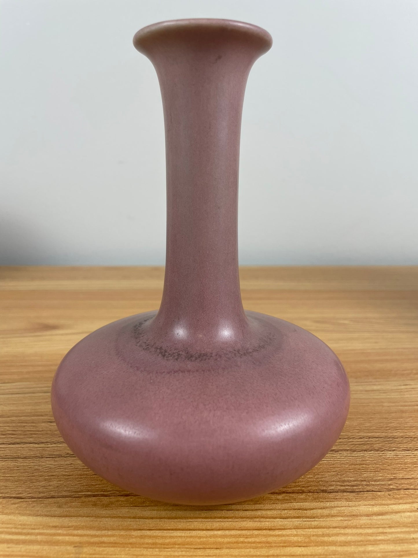 Rookwood 1923 Bulbous Base Rose Colored Glazed Vase Shape 2716,