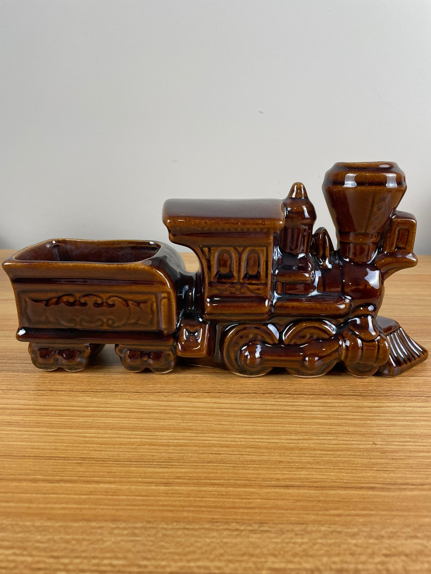 McCoy Art Pottery Vintage Train/Locomotive Planter, Brown Glaze 10" Long