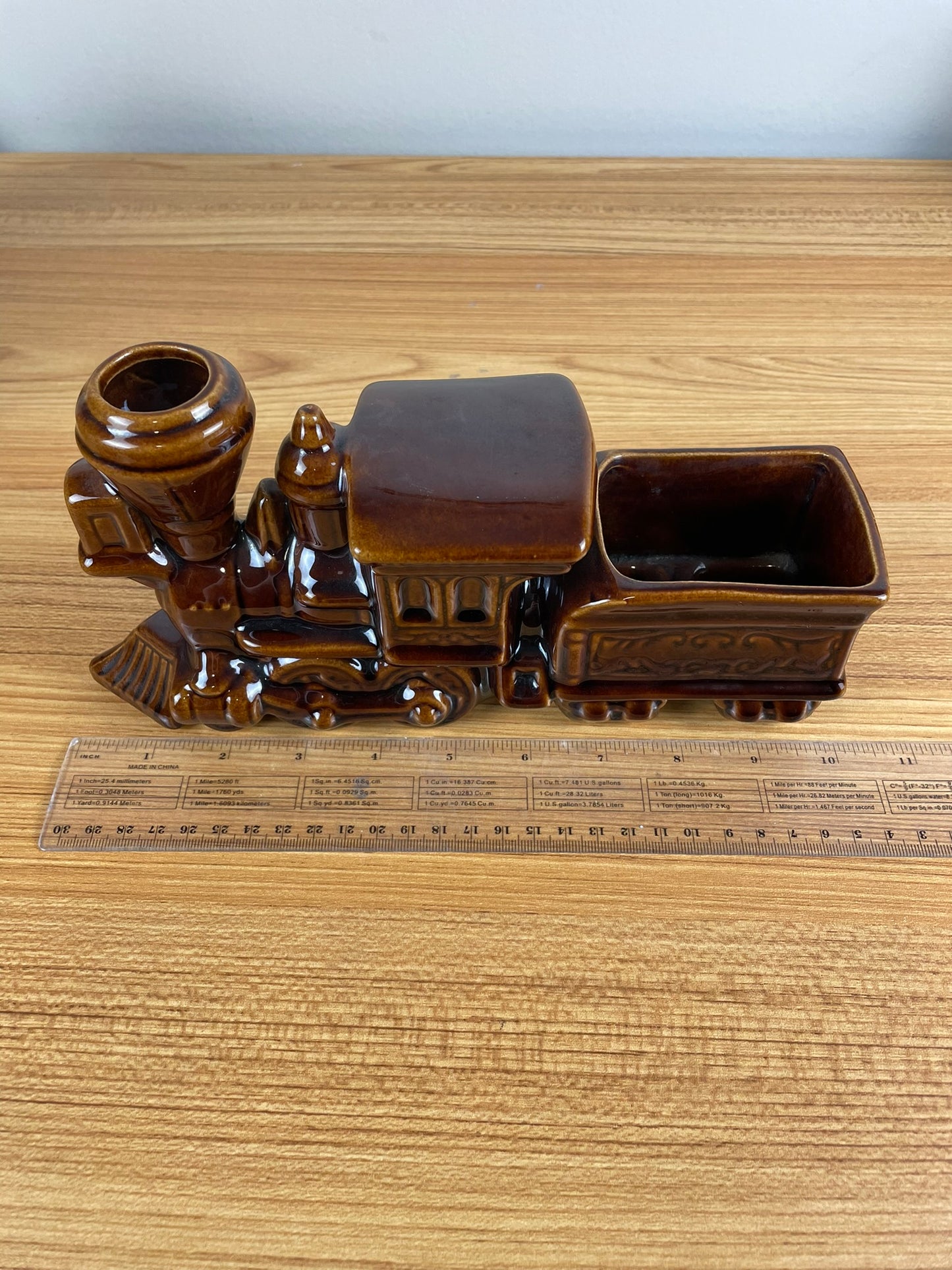 McCoy Art Pottery Vintage Train/Locomotive Planter, Brown Glaze 10" Long