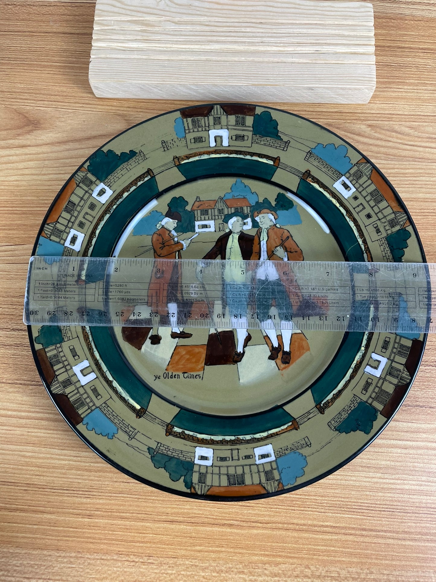 1908 Buffalo Pottery Deldare Ware OLDEN TIMES Plate 8.5" Artist Signed