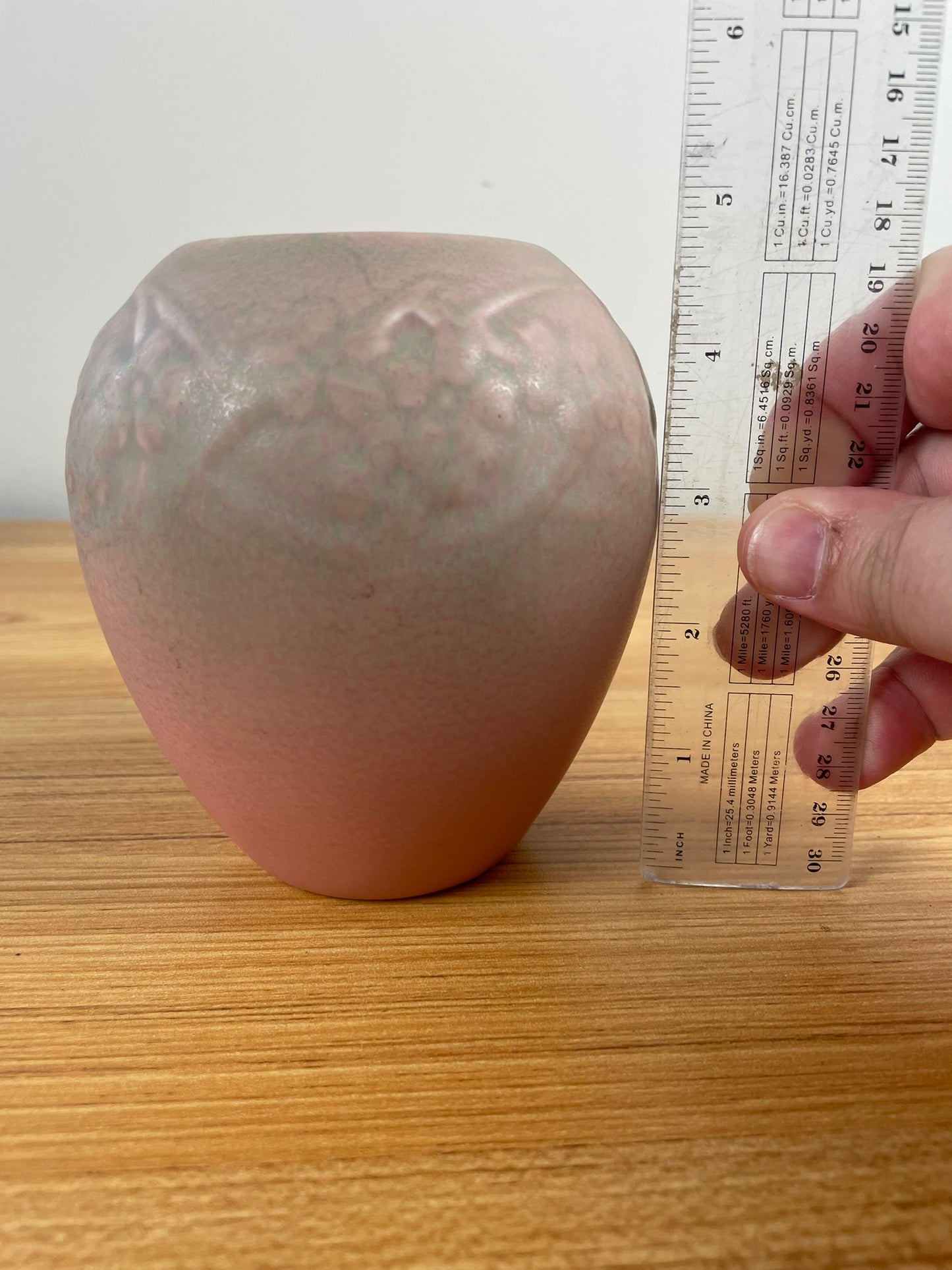 1931 Rookwood Art Pottery Pink Matte 2589 Floral Vine Vase 5"