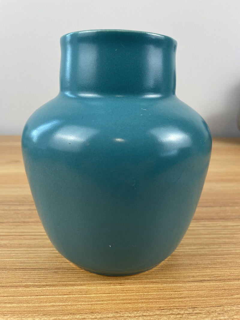 Vintage Cowan Lakeware Teal Bulbous Art Pottery Vase  1940's Stamped 5.5" Tall