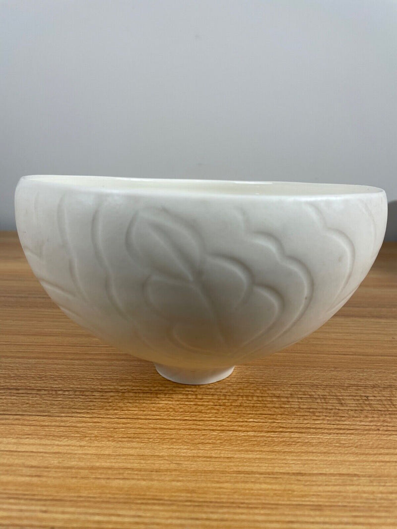 Elizabeth Lurie Pewabic Artist Ivory Carved Porcelain Art Pottery Bowl 7" Diame