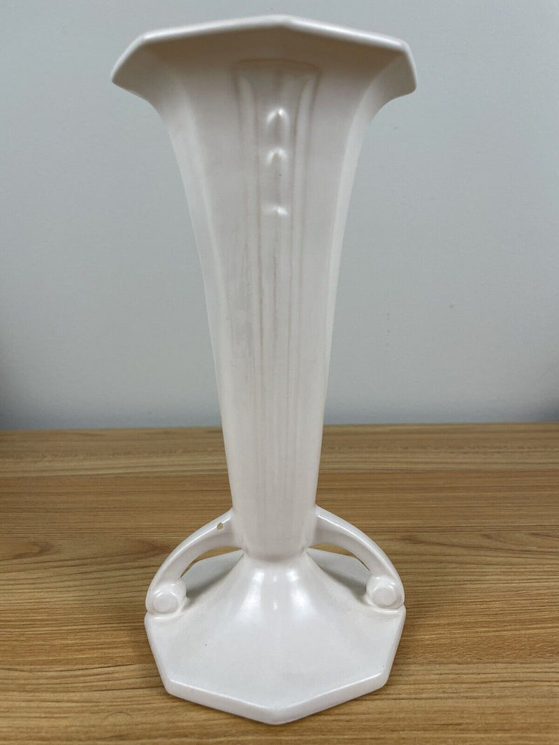 ROSEVILLE ART POTTERY RUSSCO 8.5" BUD VASE #695-8 IN IVORY MATTE WHITE