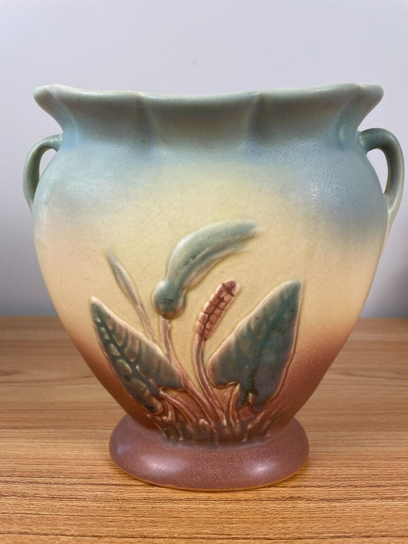 Hull Art Pottery Calla Lily (Jack in the Pulpit), 530-33-7” Pillow Vase