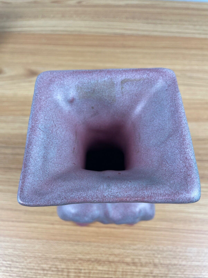 VINTAGE 8" TALL NILOAK ART POTTERY VASE PINK SQUARE FLORAL UNIQUE EXCELLENT