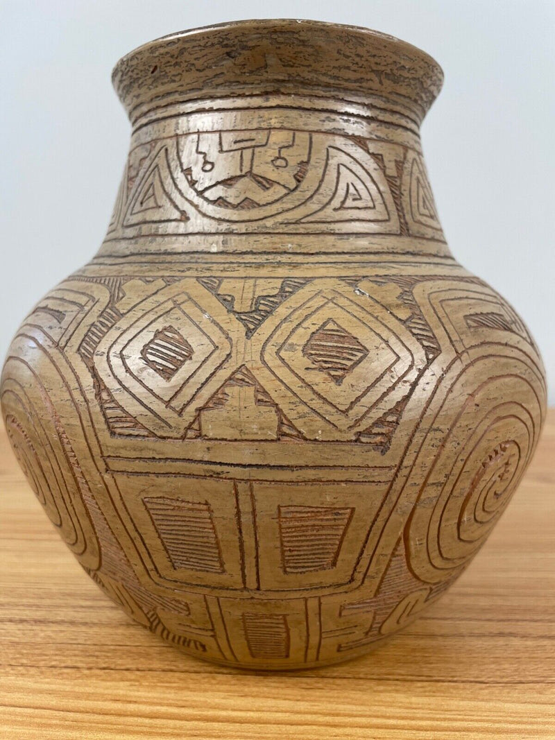 BRAZIL AMAZONIAN RED CLAY POTTERY JAR ETCHED PATTERN BY RAIMUNDO CARDOSO 8" Wide