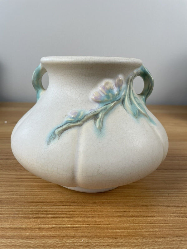 VINTAGE WELLER POTTERY Bouquet Line Pastel Cream Branch Handles F2 Vase 1930s