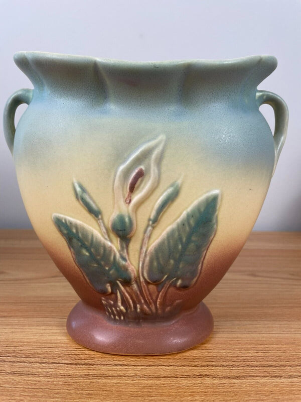 Hull Art Pottery Calla Lily (Jack in the Pulpit), 530-33-7” Pillow Vase