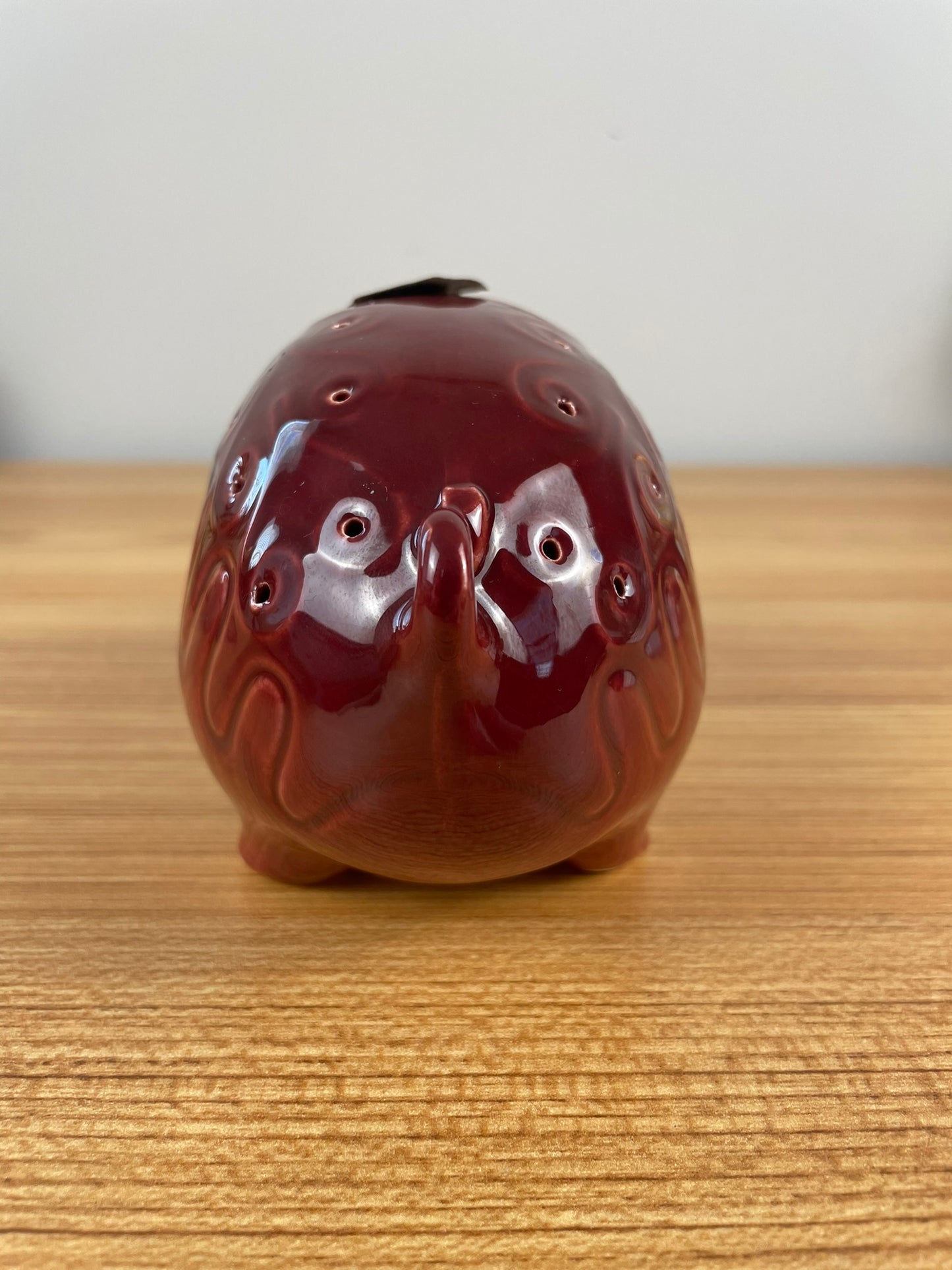 BEVAN KILNS 1950s RED PIG-SHAPED HORS D'OEUVRE SERVER-SIERRA MADRE, CALIF