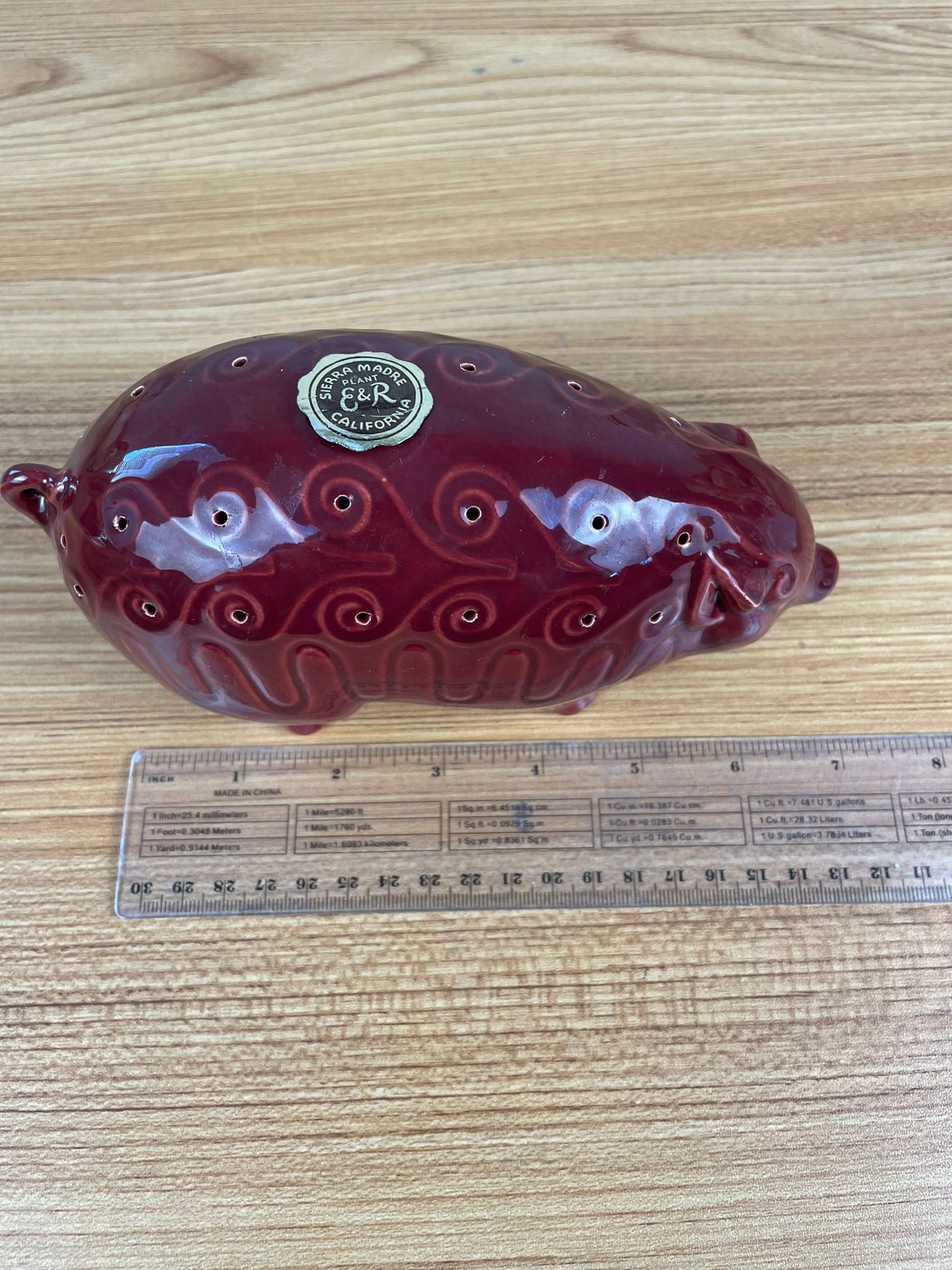 BEVAN KILNS 1950s RED PIG-SHAPED HORS D'OEUVRE SERVER-SIERRA MADRE, CALIF