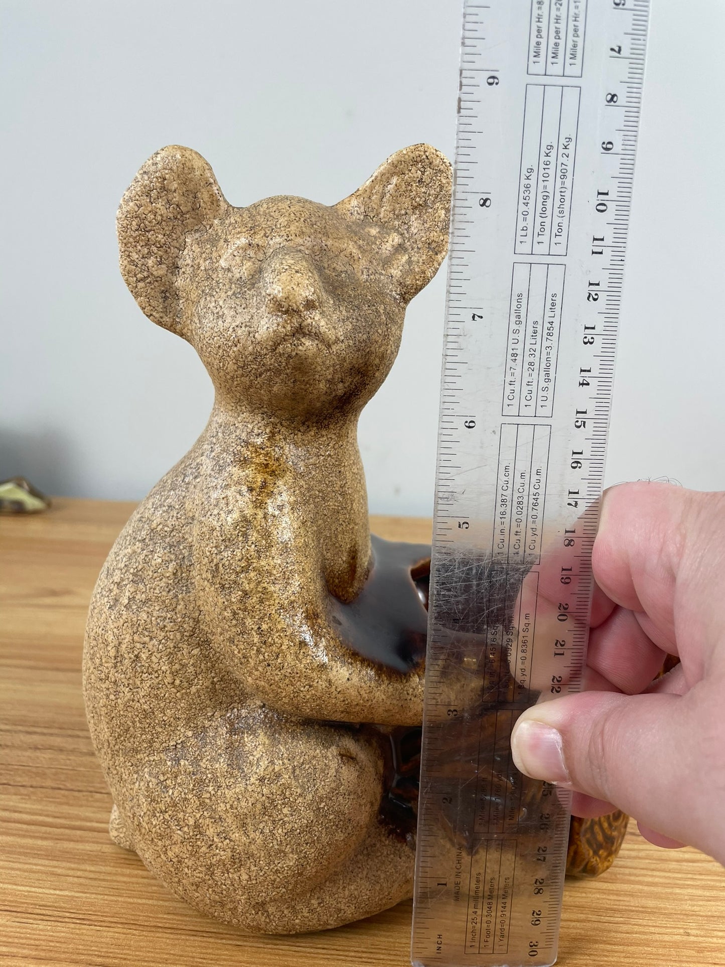 Royal Haeger USA Koala Teddy Bear Tree Sandstone Brown Planter
