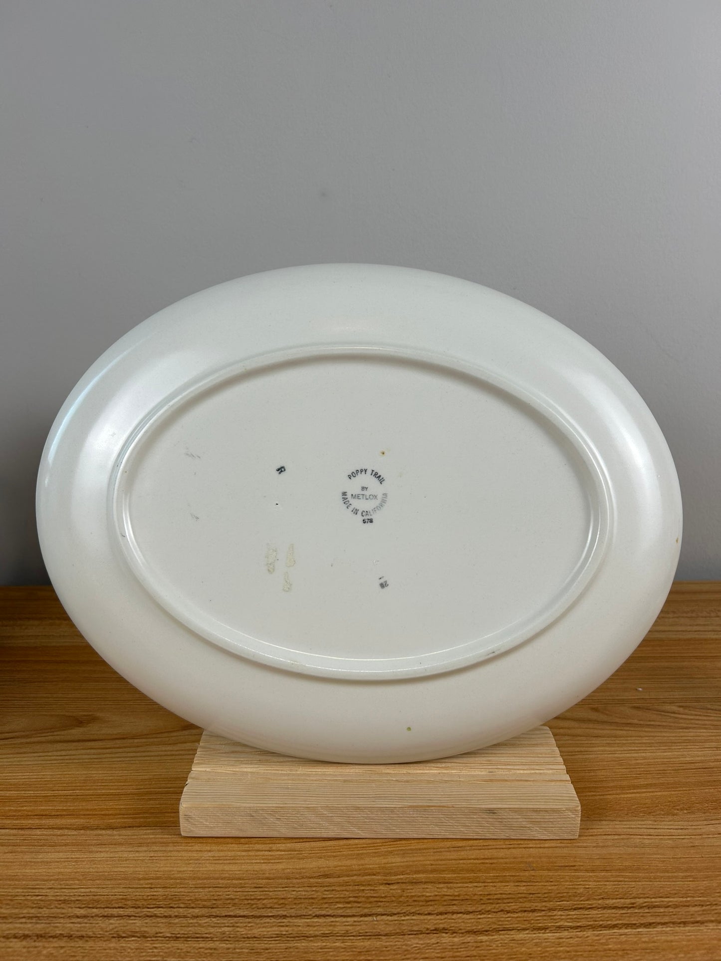 Metlox California Pottery Poppy Trail IRIS Flower 13" Oval Serving Platter