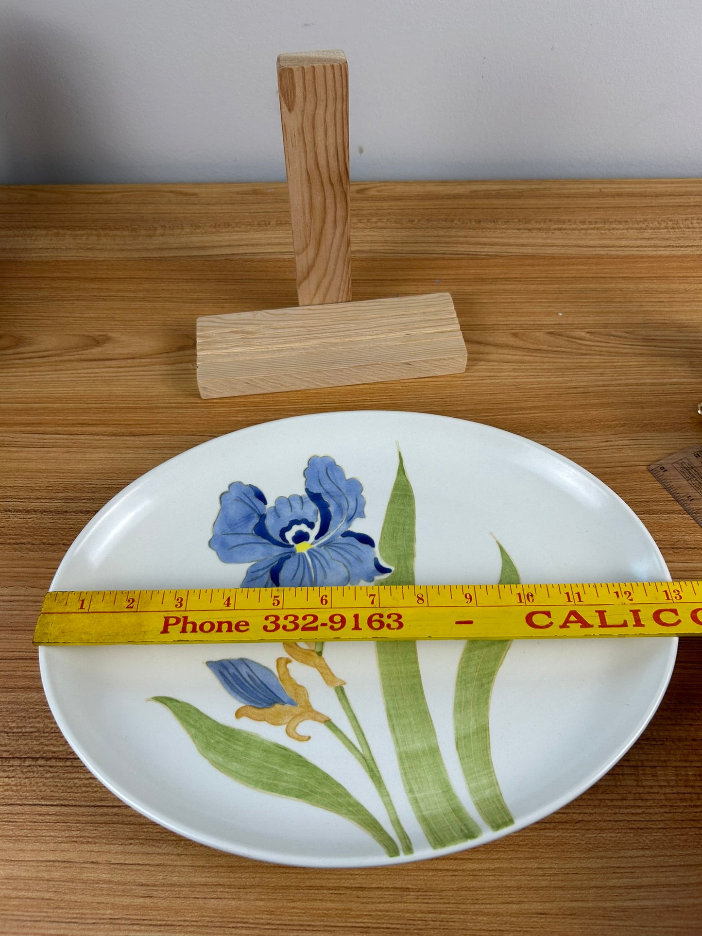 Metlox California Pottery Poppy Trail IRIS Flower 13" Oval Serving Platter