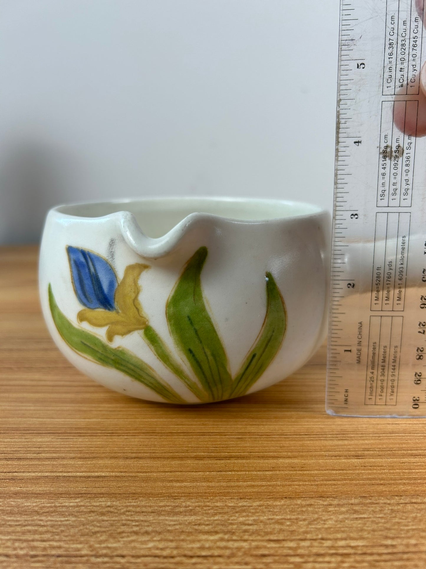 Metlox California Pottery Poppy Trail IRIS Flower Handled Gravy Boat