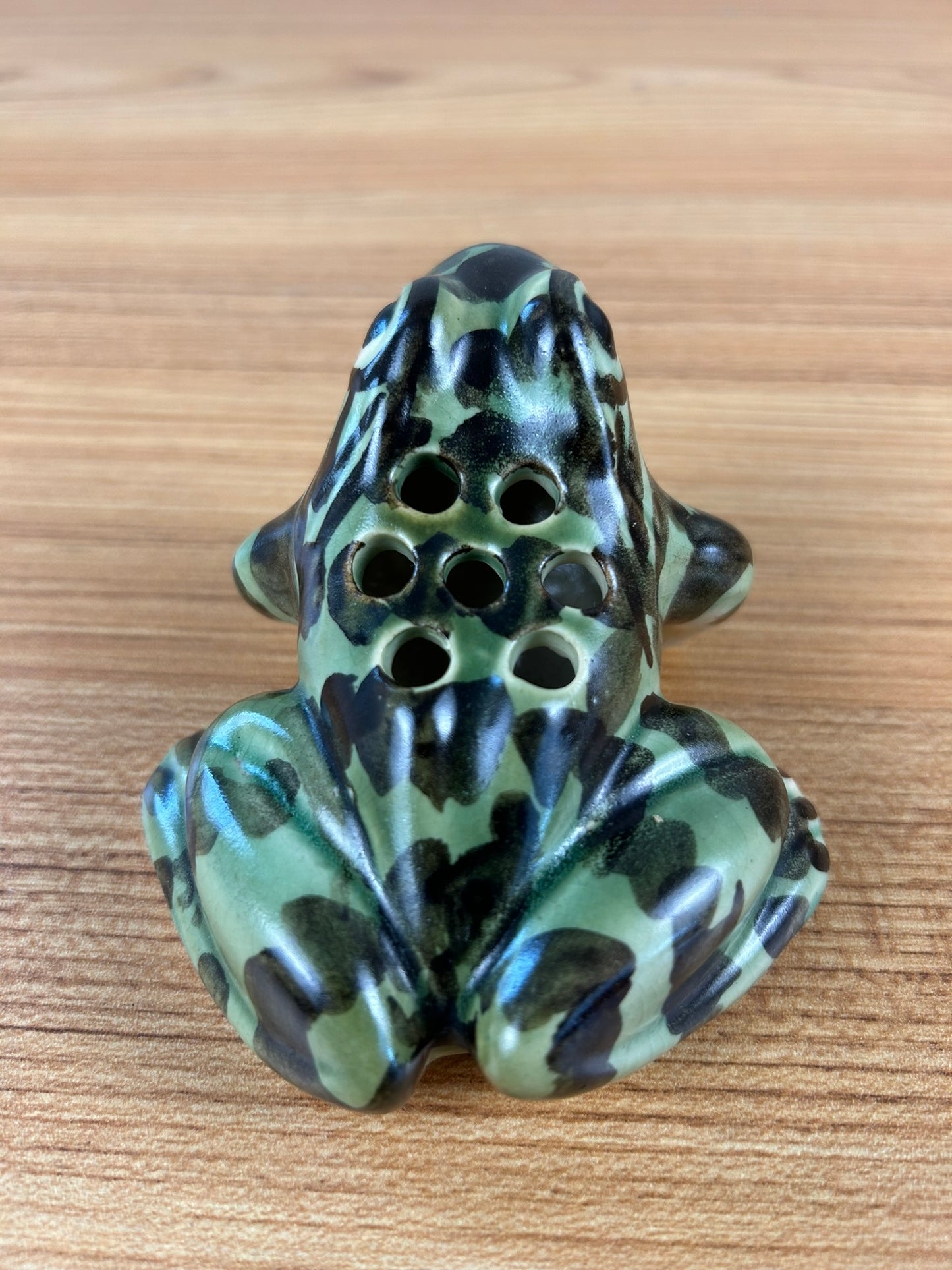 Brush McCoy Art Pottery Frog Realistic Handpainted Flower Stems Holder,