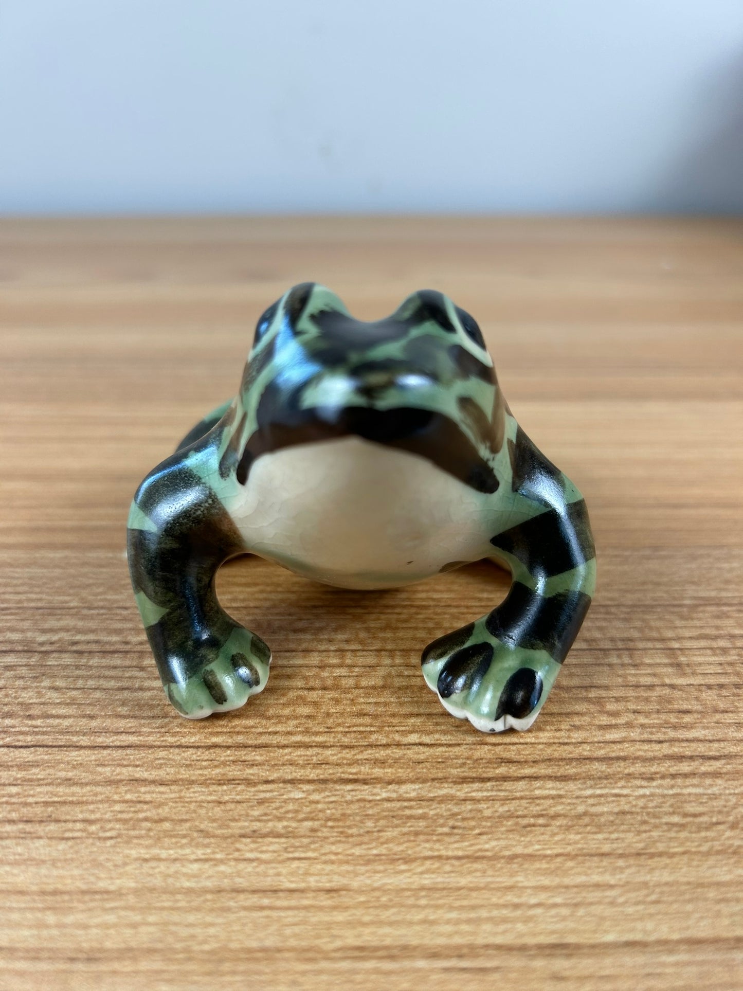 Brush McCoy Art Pottery Frog Realistic Handpainted Flower Stems Holder,