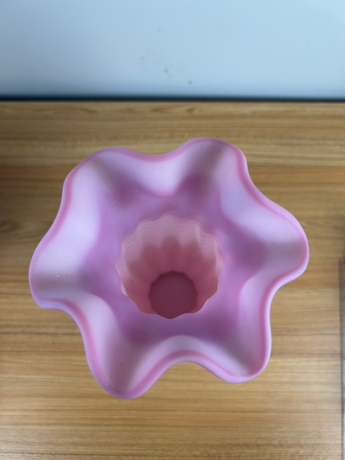 1993 Fenton Rosalene Satin Pink & White Candy Cane Spiral Optic 14" Vase