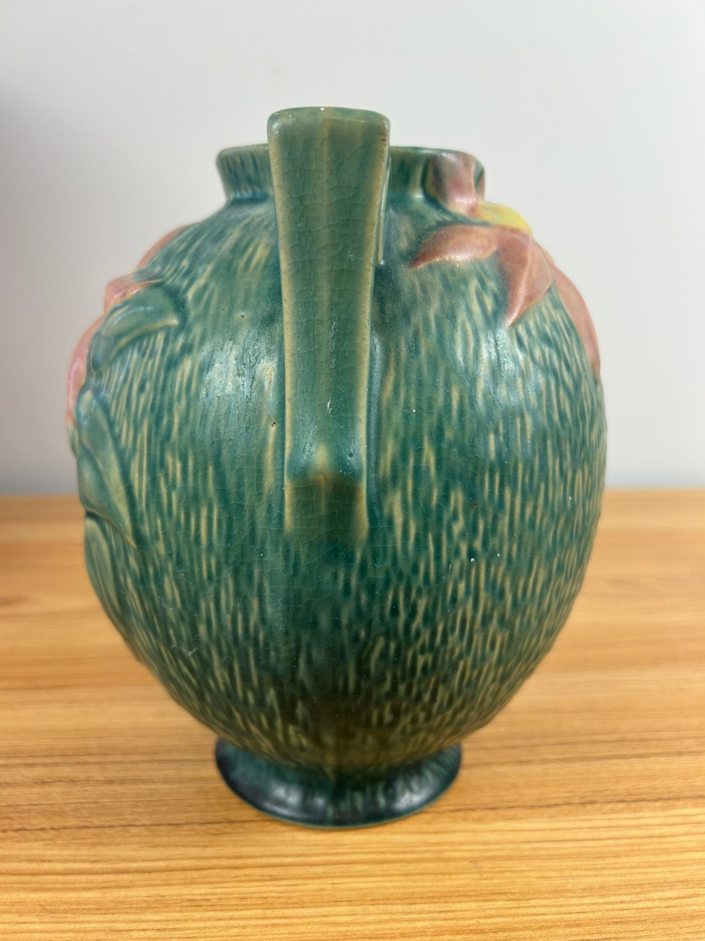 Roseville USA Art Pottery 107-8" Clematis Vase 2 Handled Bulbous Vase