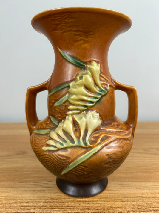 Roseville Pottery Freesia Vase Shape 122-8 Tangerine Brown