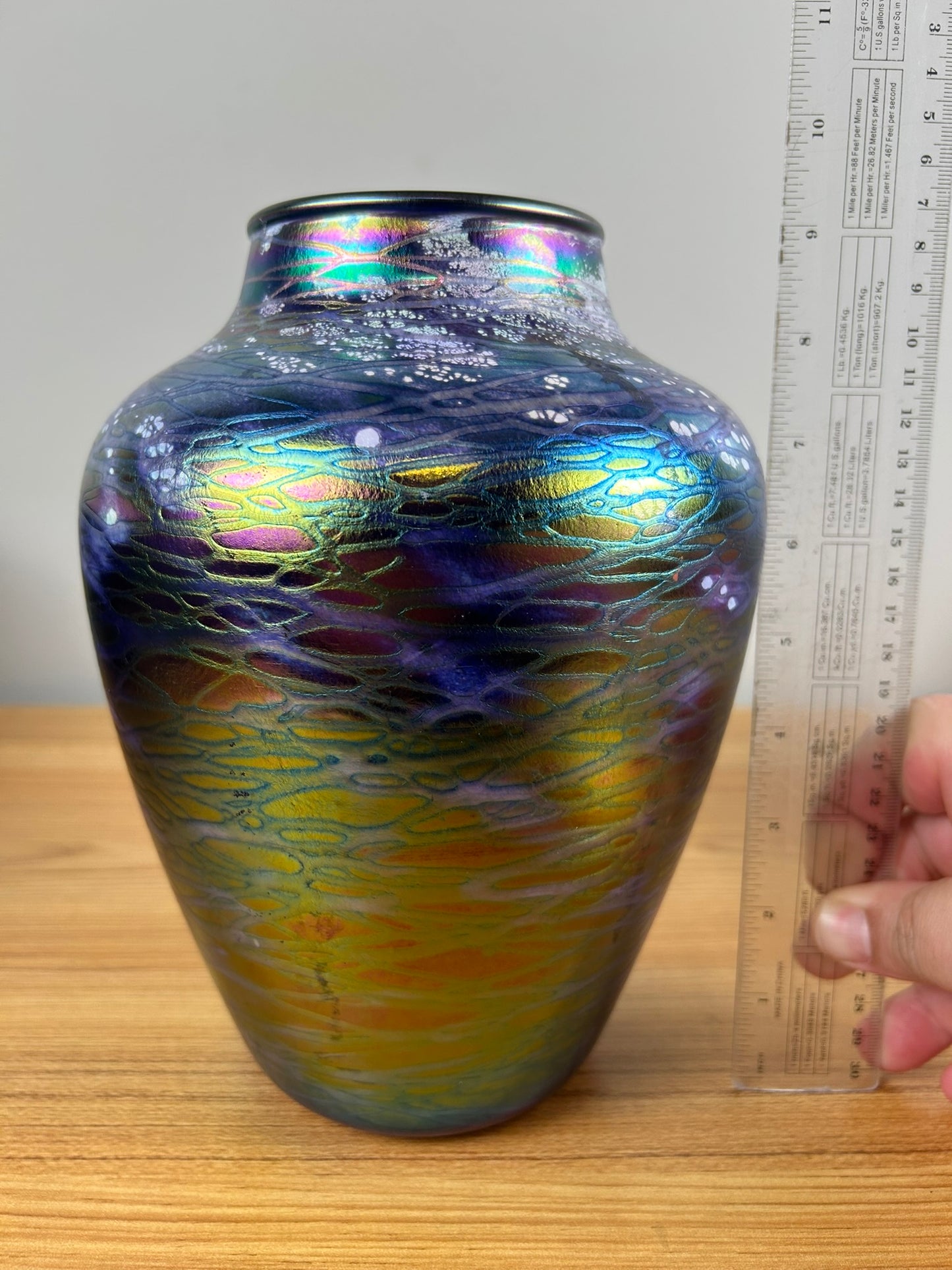 Tom Stoenner Vintage Iridescent Hand-Blown Studio Art Glass Vase; Ocean Waves