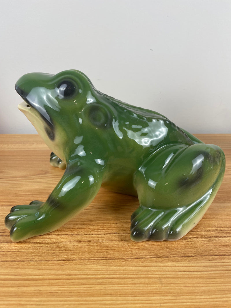 Alpine Art Pottery Roseville OH Large Green Lawn Frog 10" Long 6" Tall